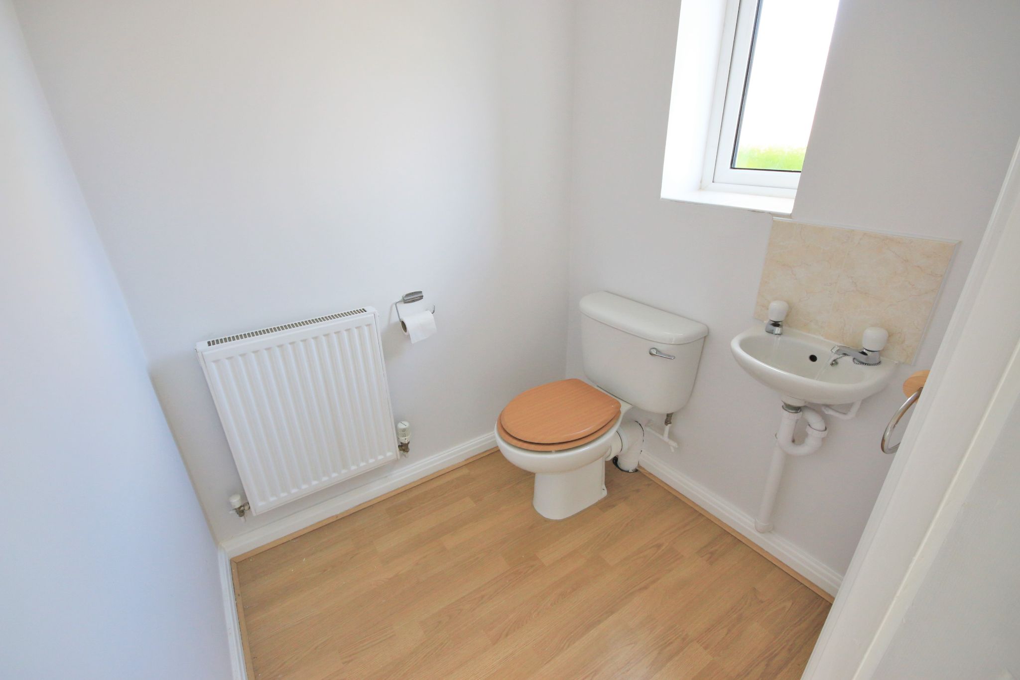3 bedroom semi-detached house Let in Wigan - Photograph 11.