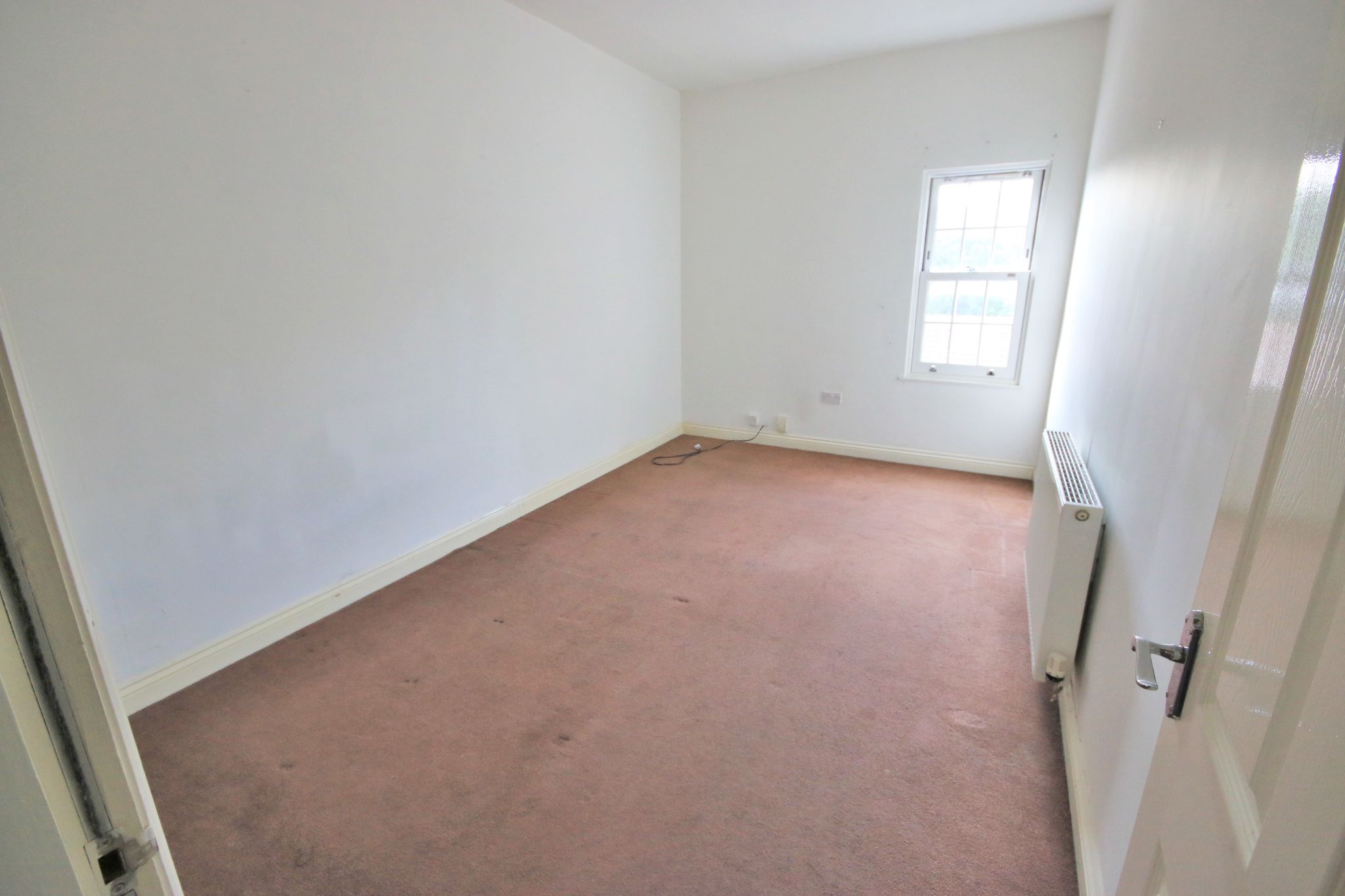 2 bedroom apartment flat/apartment Let in Wigan - Photograph 4.