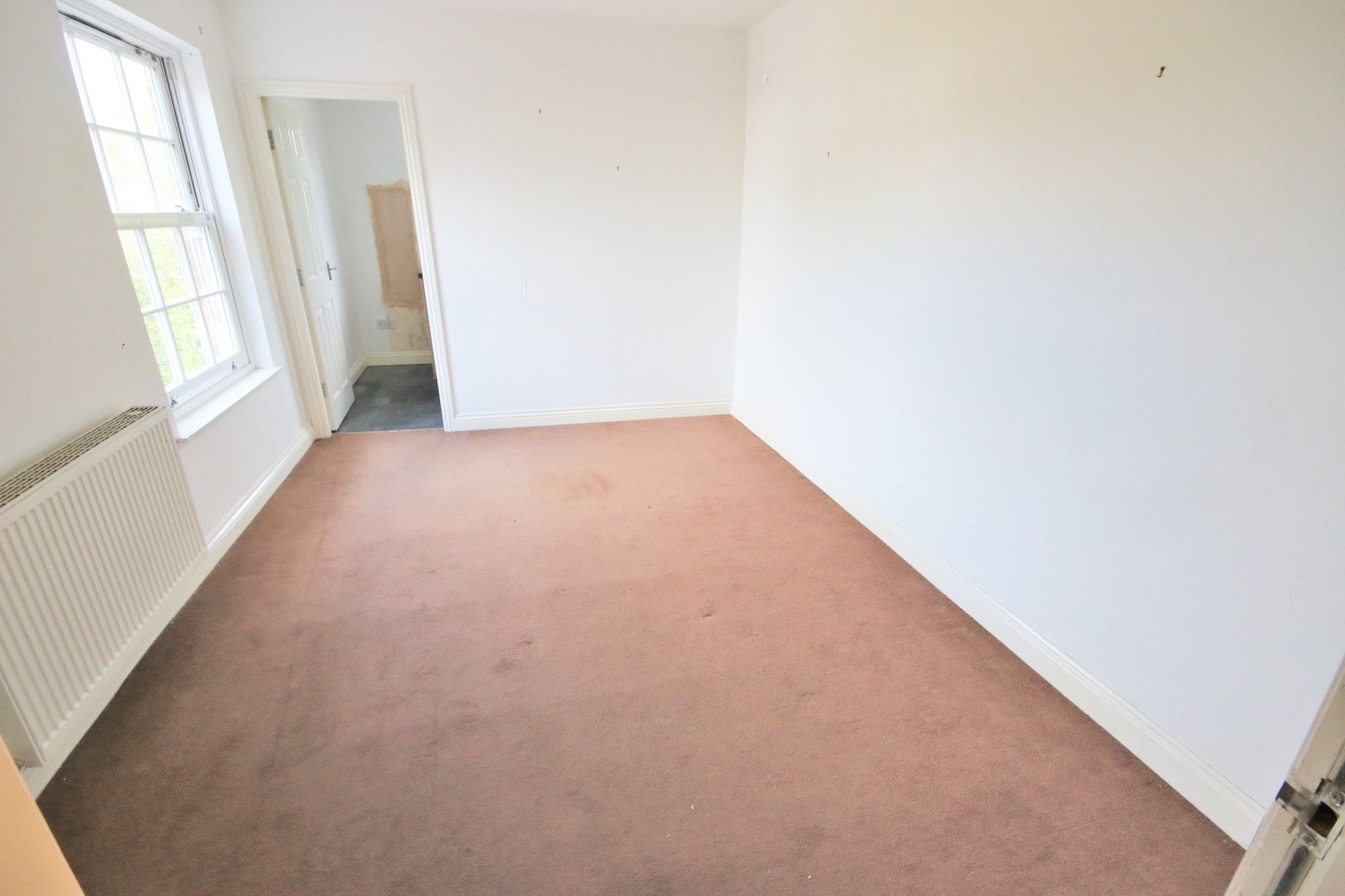 2 bedroom apartment flat/apartment Let in Wigan - Photograph 2.