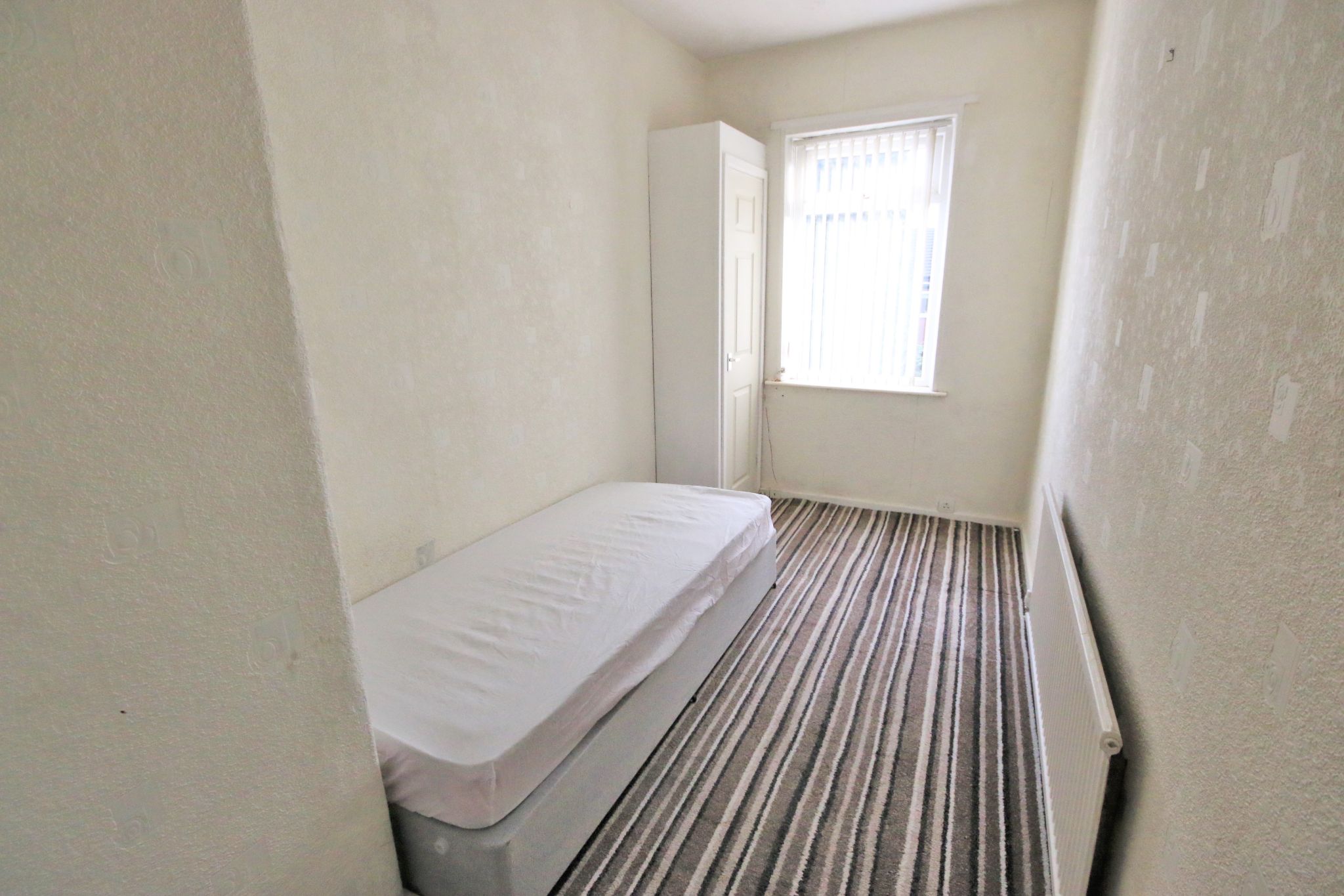 2 bedroom mid terraced house Let Agreed in Wigan - Photograph 9.