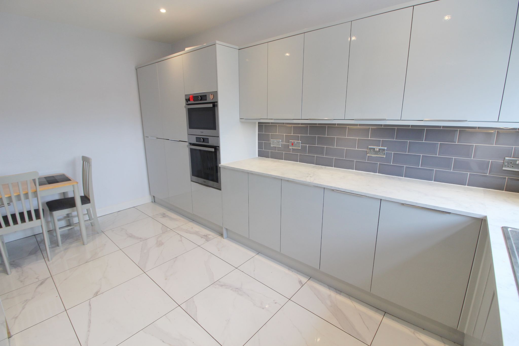 3 bedroom apartment flat/apartment For Sale in Skelmersdale - Photograph 3.