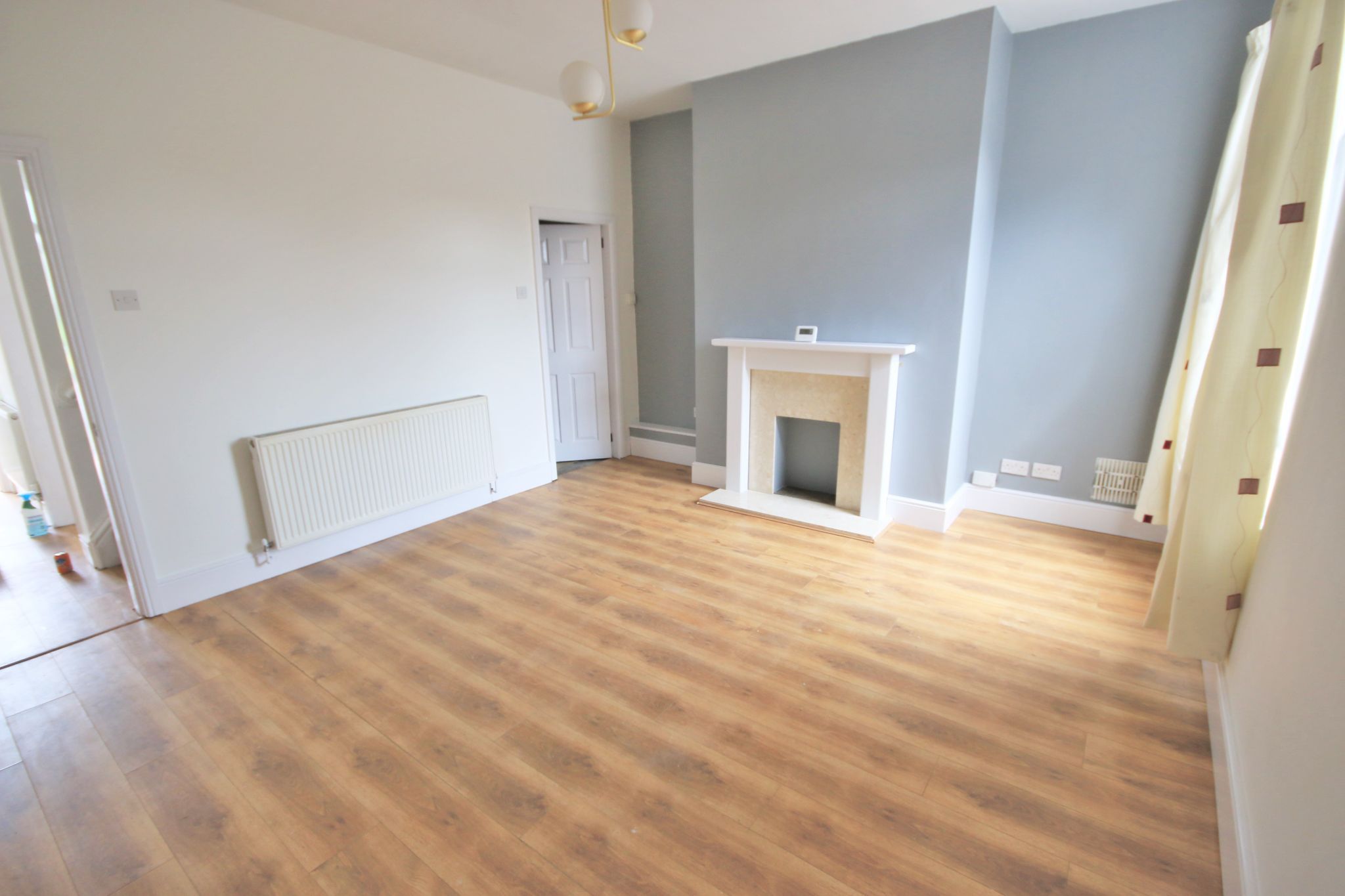 2 bedroom end terraced house Let in Wigan - Photograph 5.