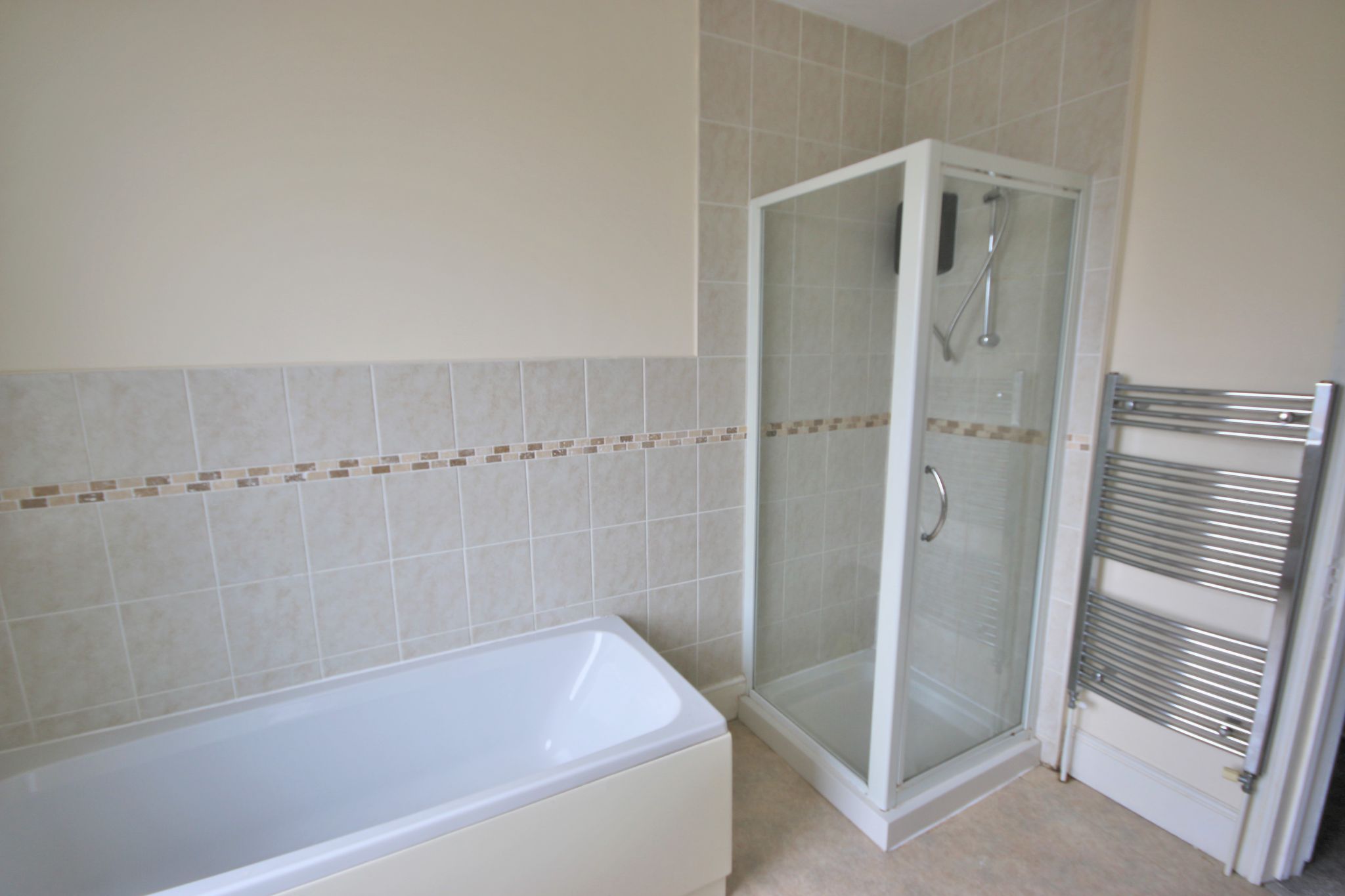2 bedroom end terraced house Let in Wigan - Photograph 11.