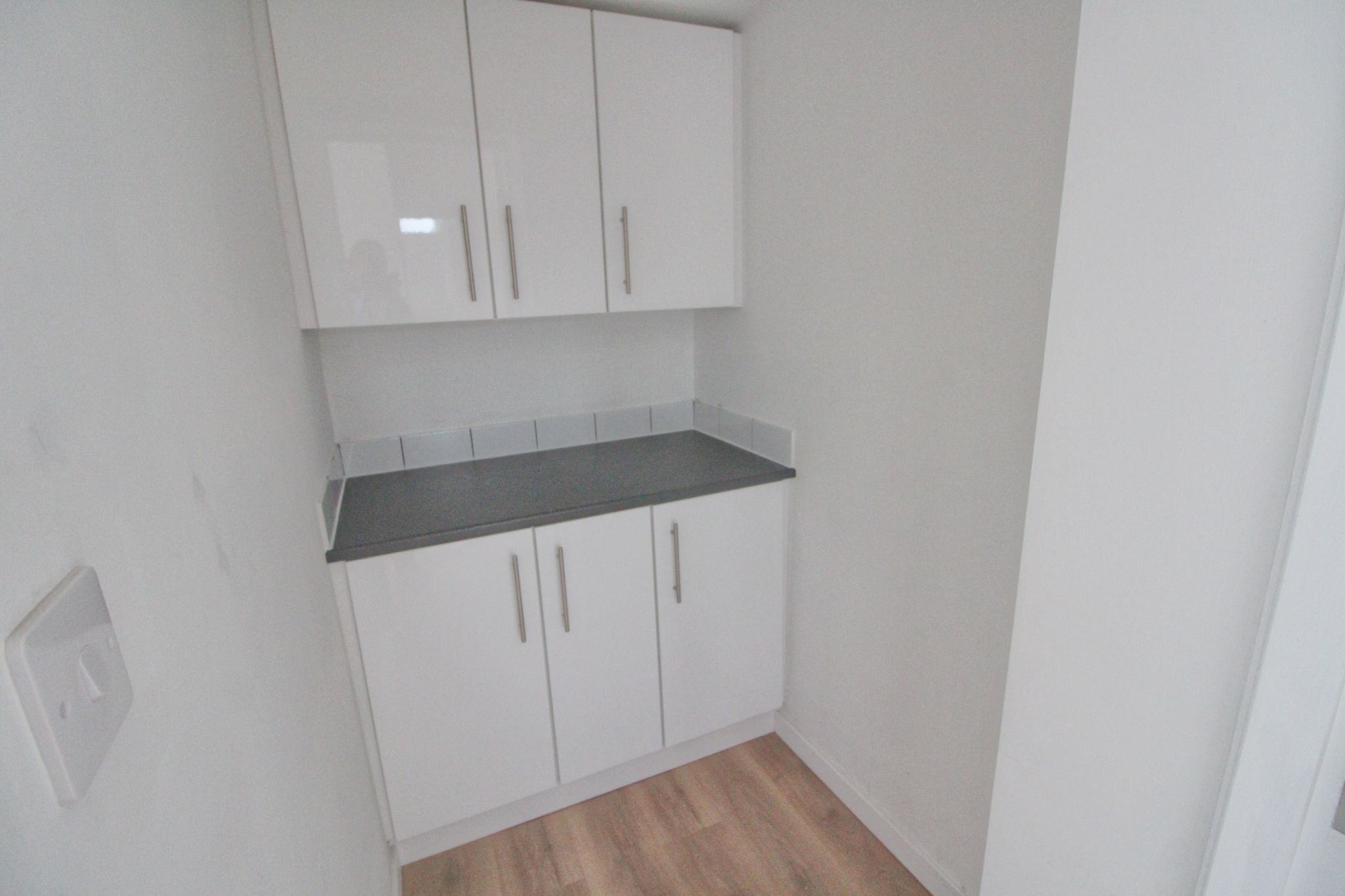 2 bedroom mid terraced house Let in Wigan - Photograph 8.