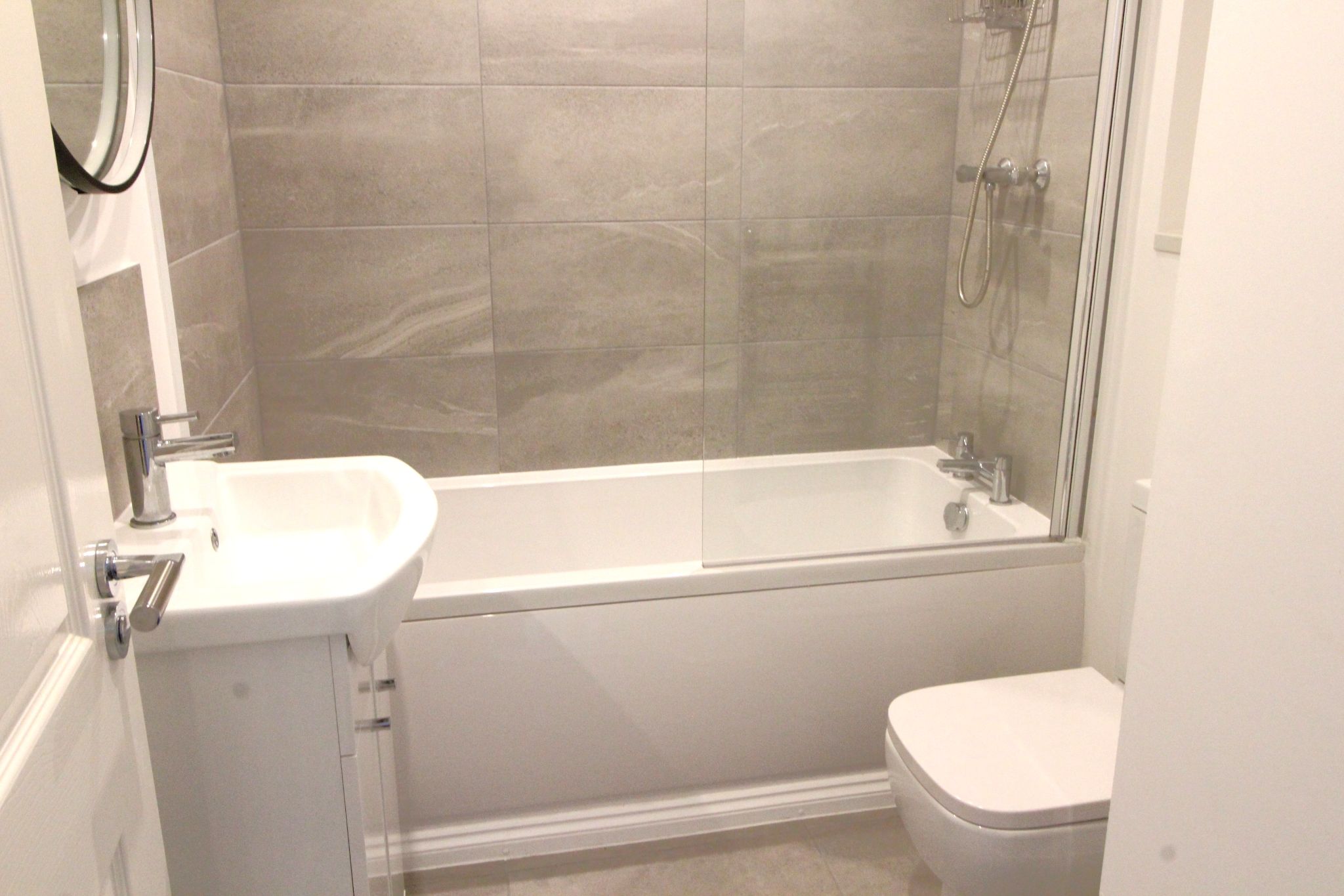 3 bedroom mews house For Sale in Wigan - Photograph 14.