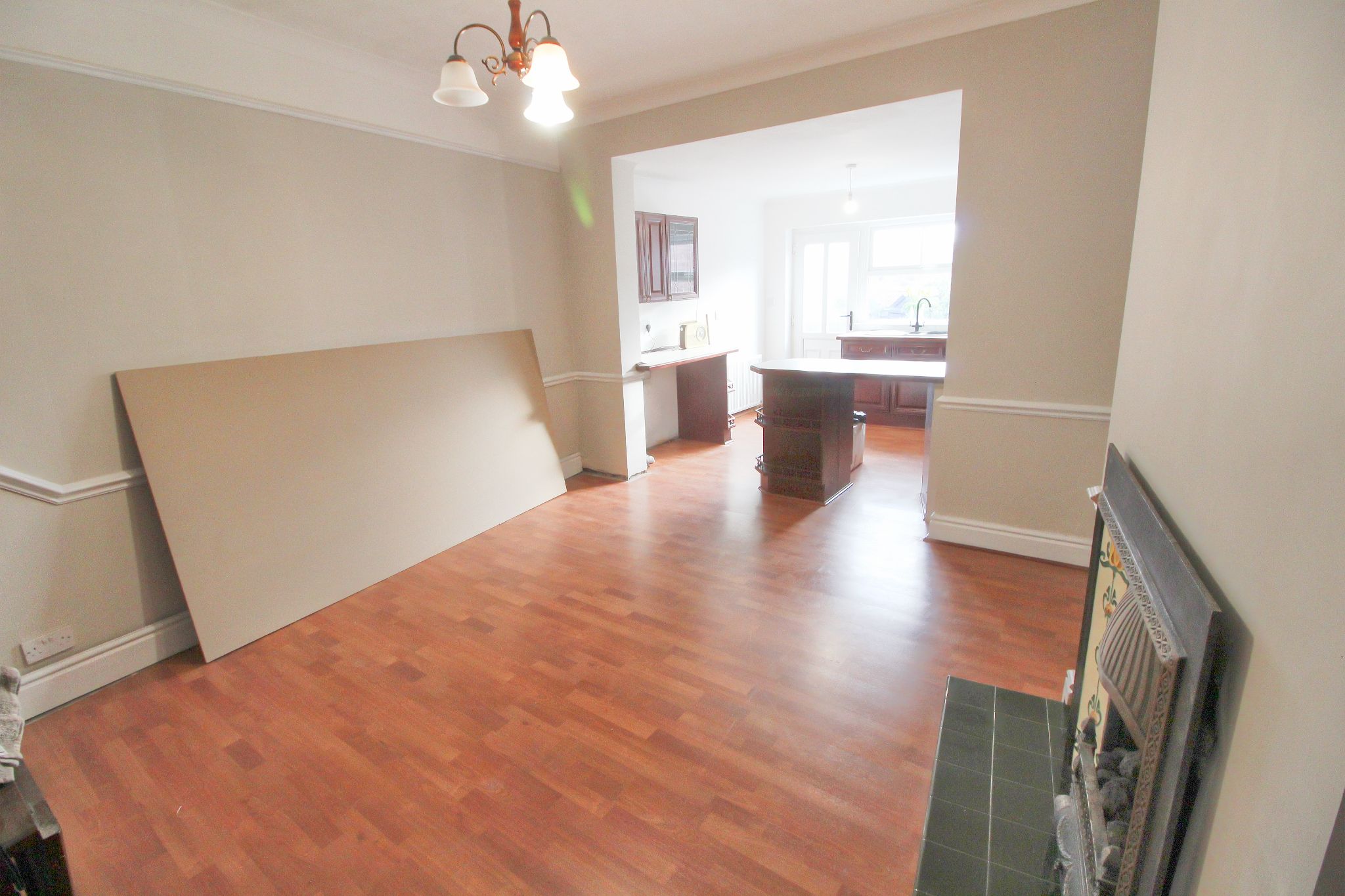 2 bedroom mid terraced house Let in Wigan - Photograph 5.