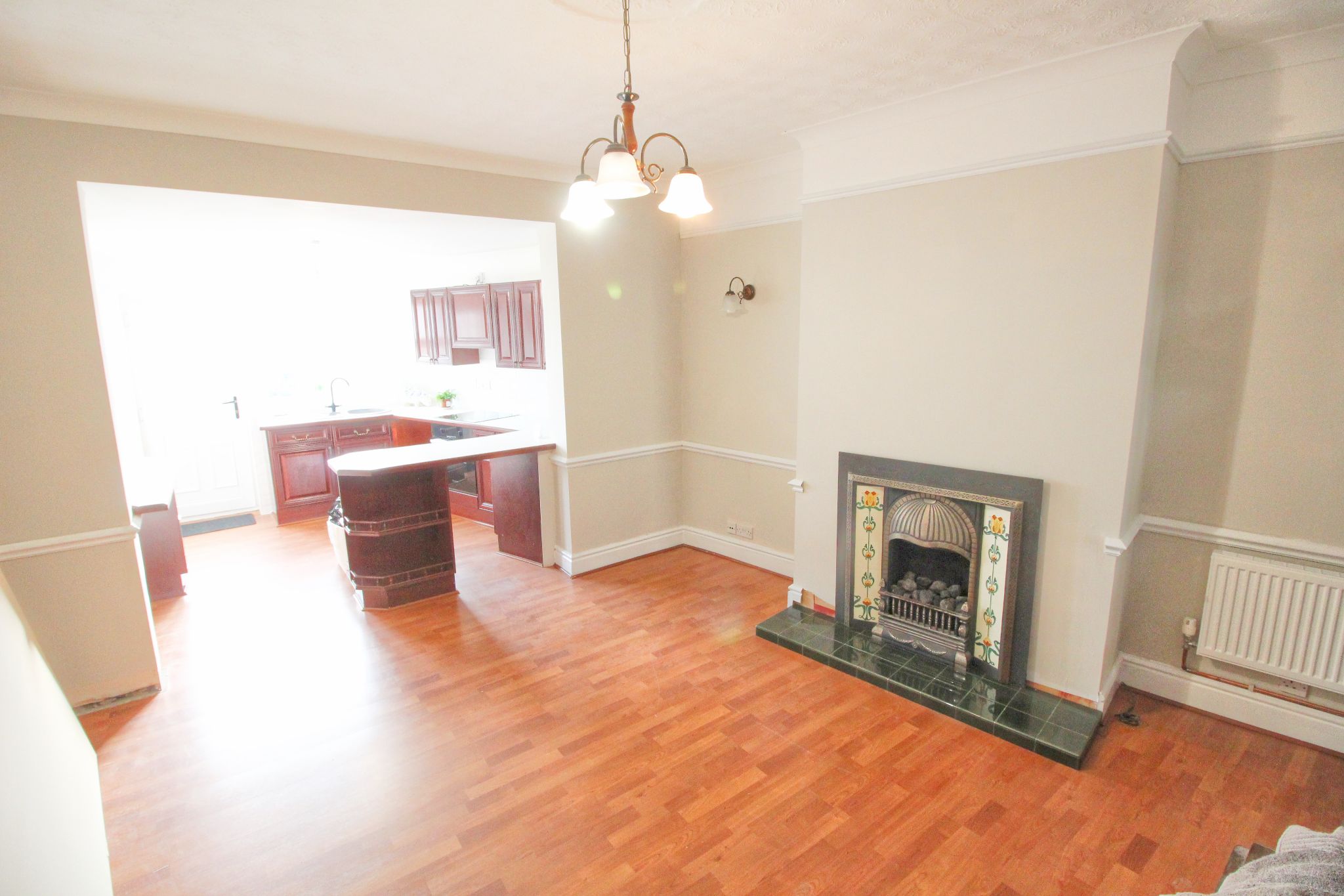 2 bedroom mid terraced house Let in Wigan - Photograph 6.
