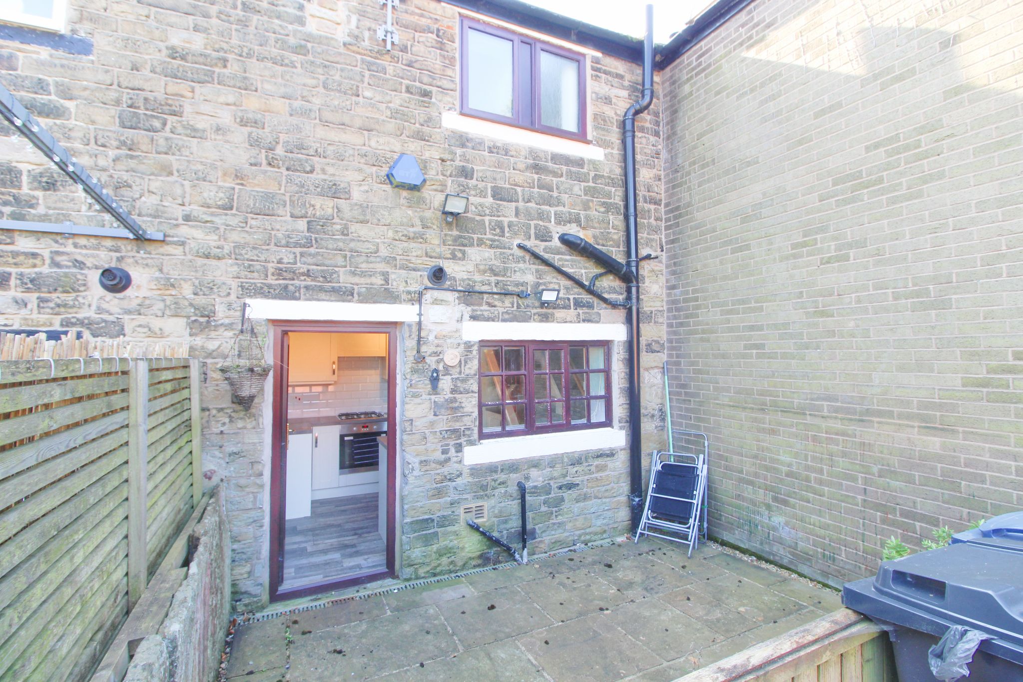 2 bedroom cottage house To Let in Wigan - Photograph 12.