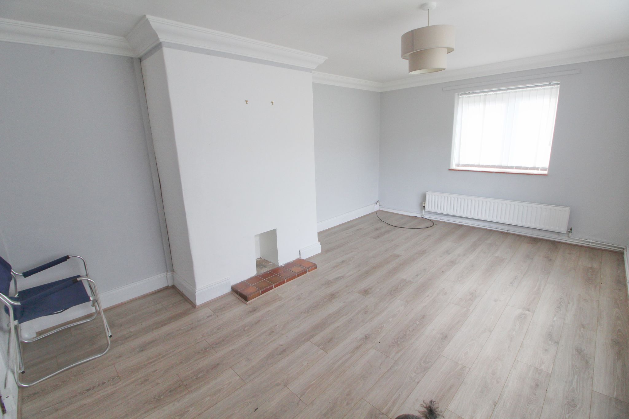 2 bedroom apartment flat/apartment Let in Skelmersdale - Photograph 2.