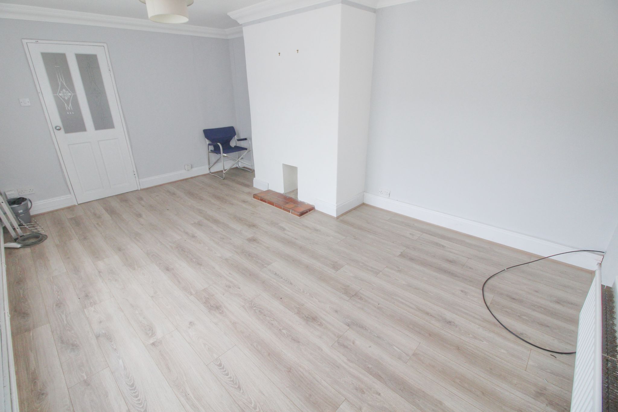 2 bedroom apartment flat/apartment Let in Skelmersdale - Photograph 3.