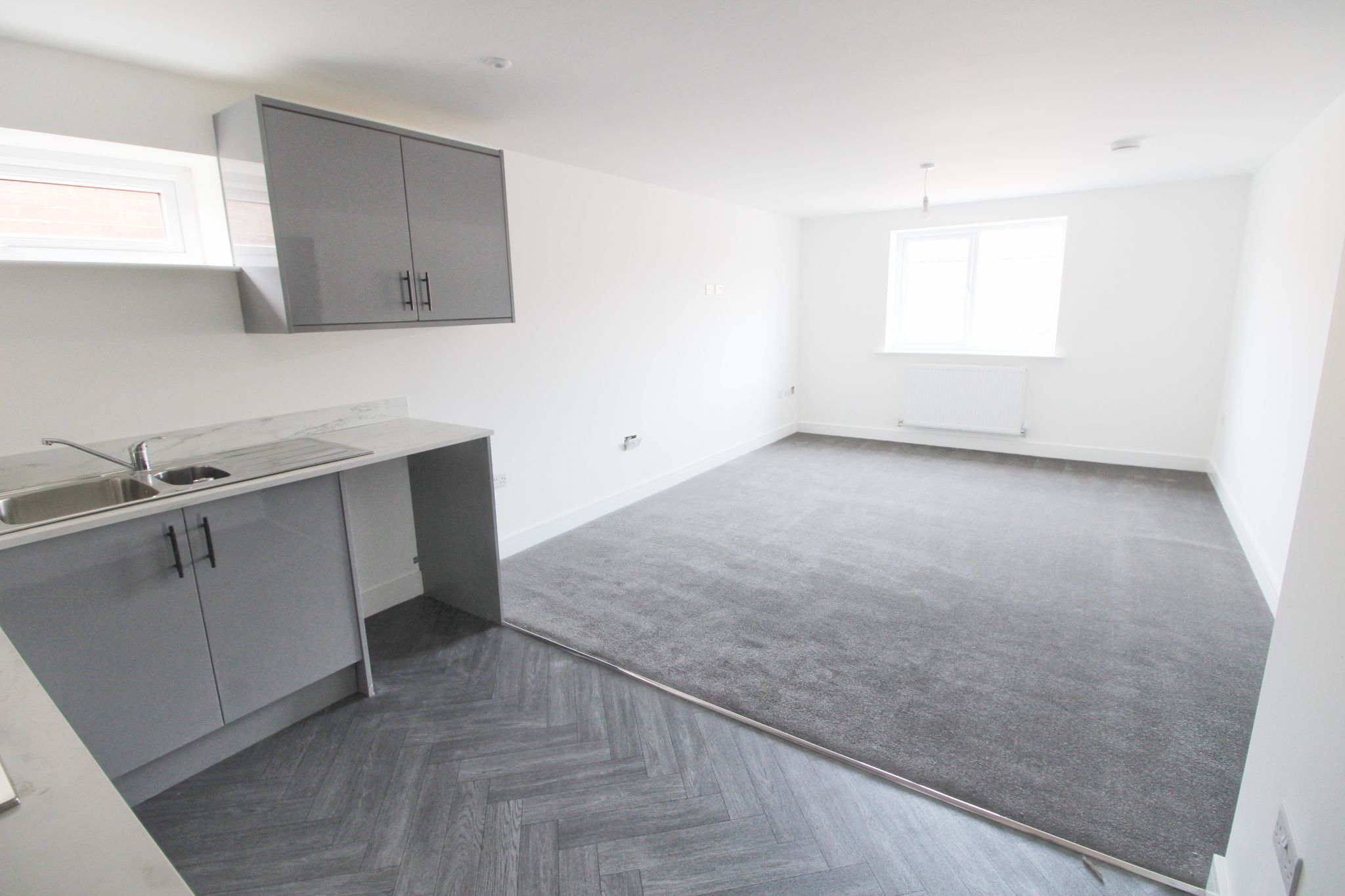 1 bedroom apartment flat/apartment To Let in Wigan - Photograph 9.