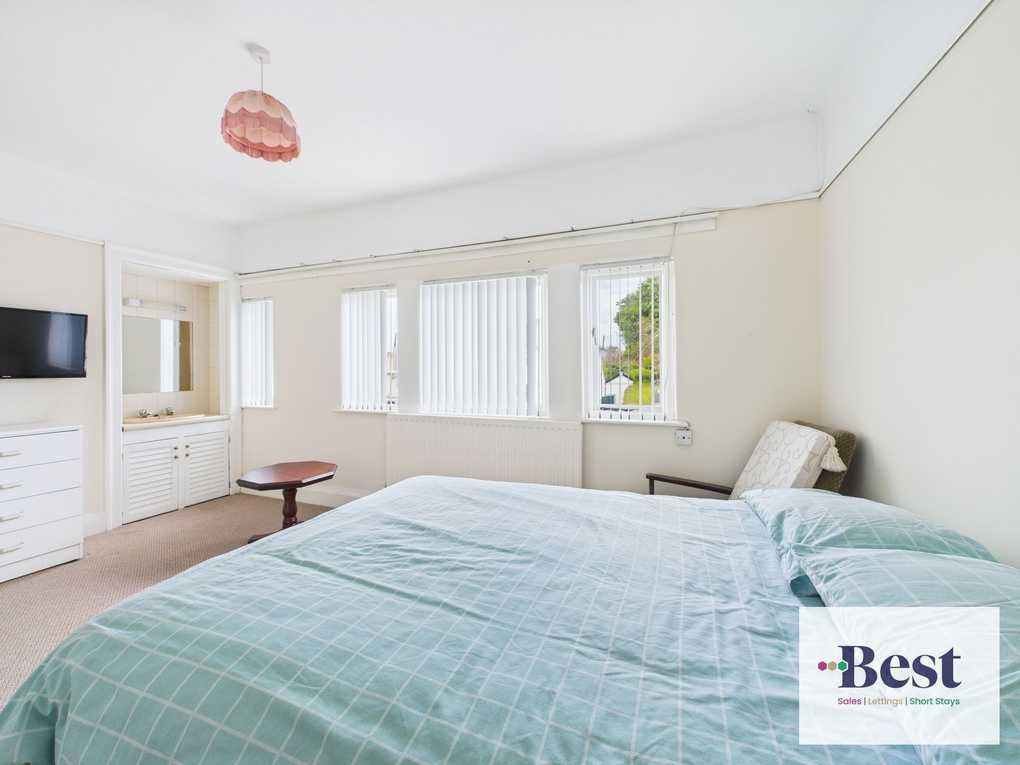 5 bedroom detached house For Sale in Larne - Photograph 29.