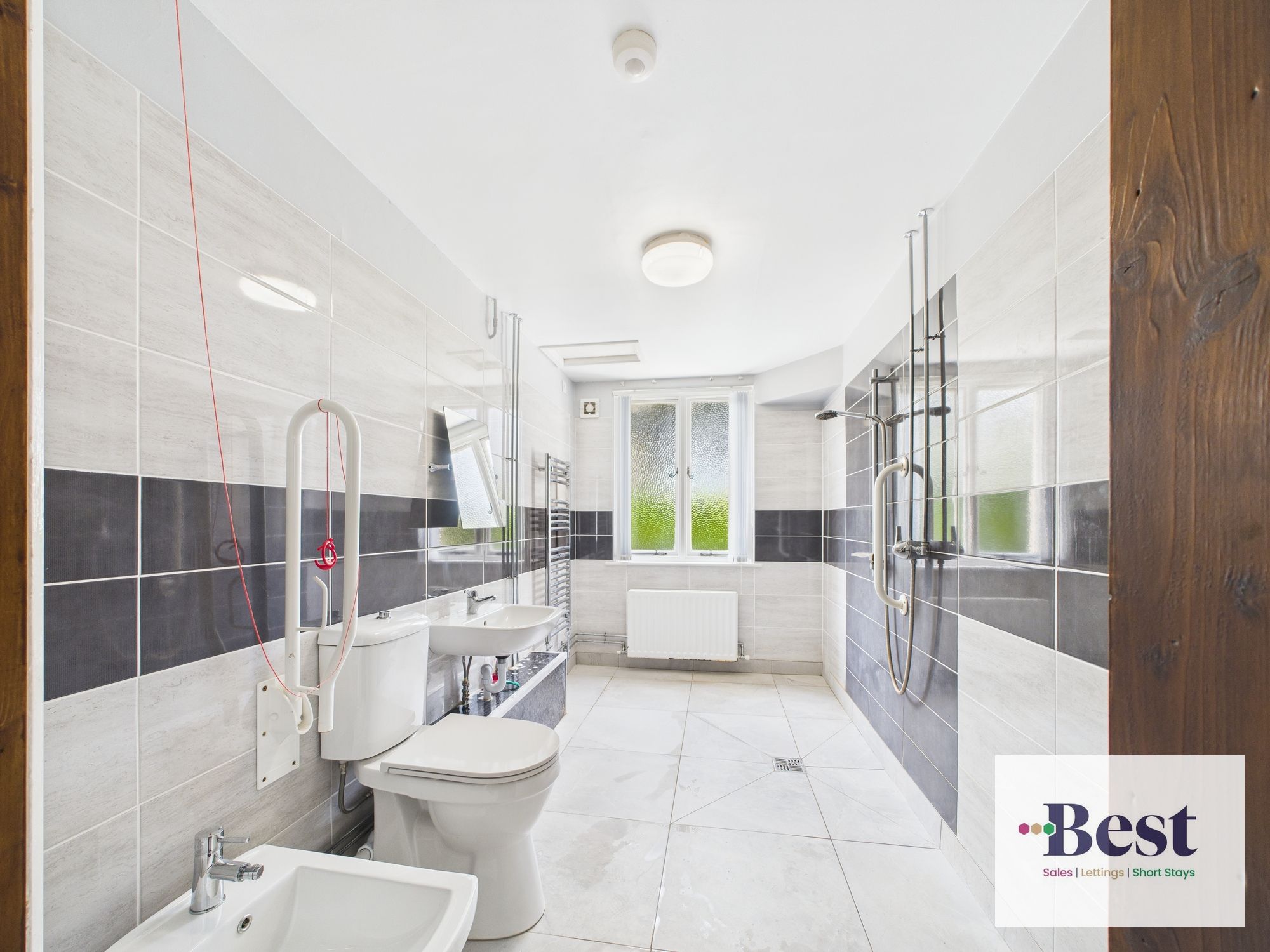 5 bedroom detached house For Sale in Larne - Photograph 15.