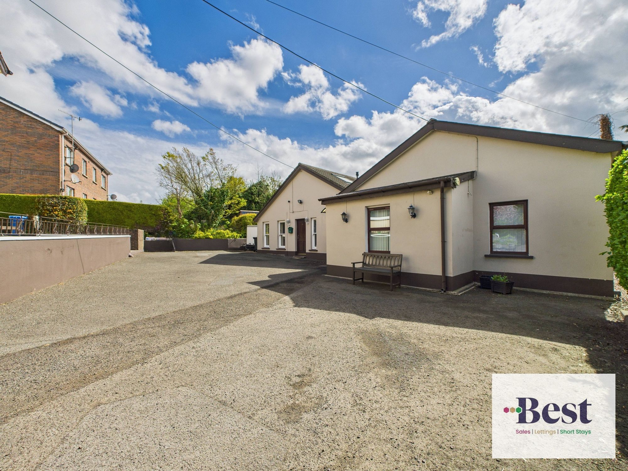 5 bedroom detached house For Sale in Larne - Photograph 4.