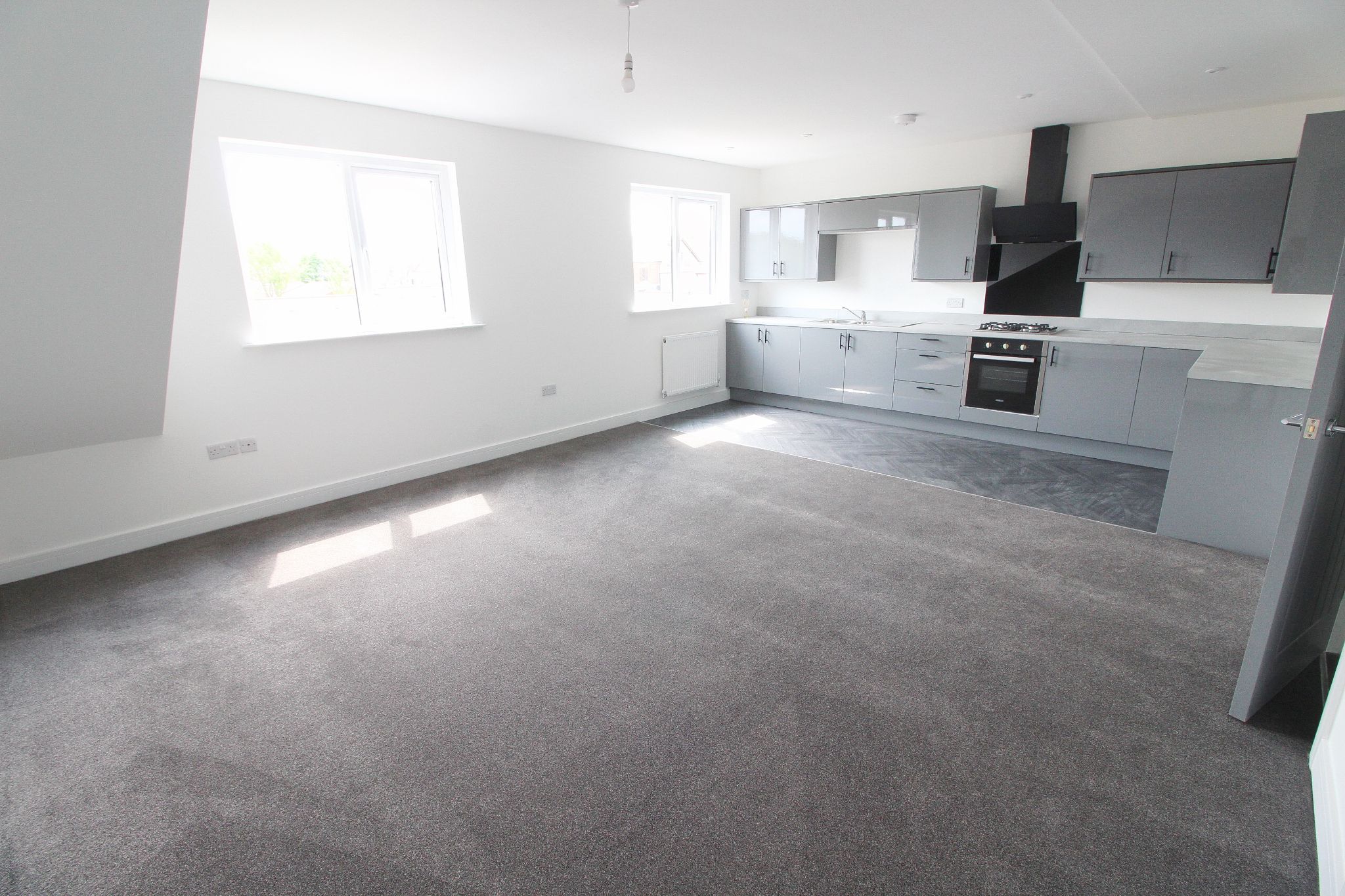 1 bedroom apartment flat/apartment Let in Wigan - Photograph 4.