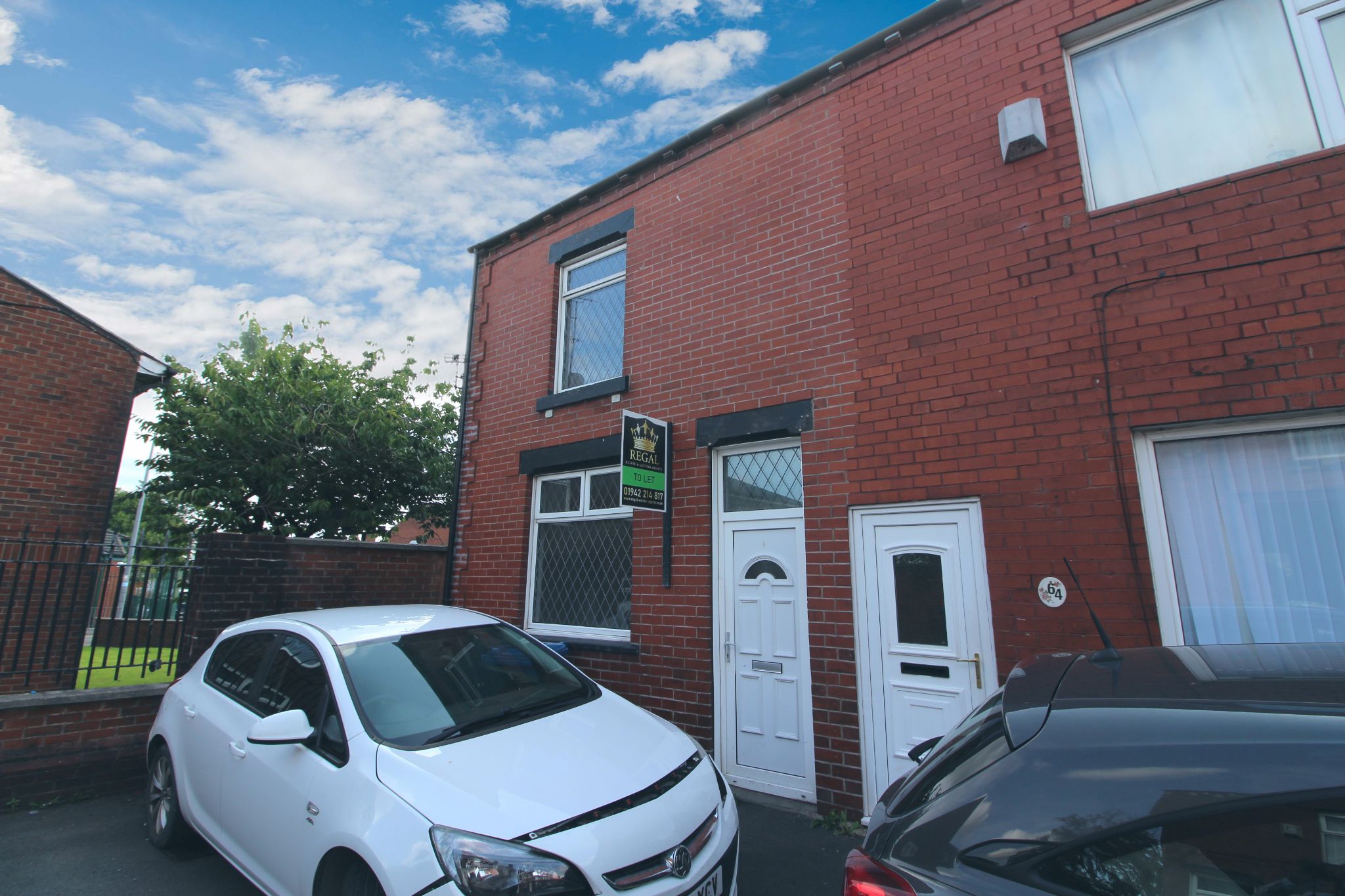 2 bedroom end terraced house Let in Wigan - Photograph 1.