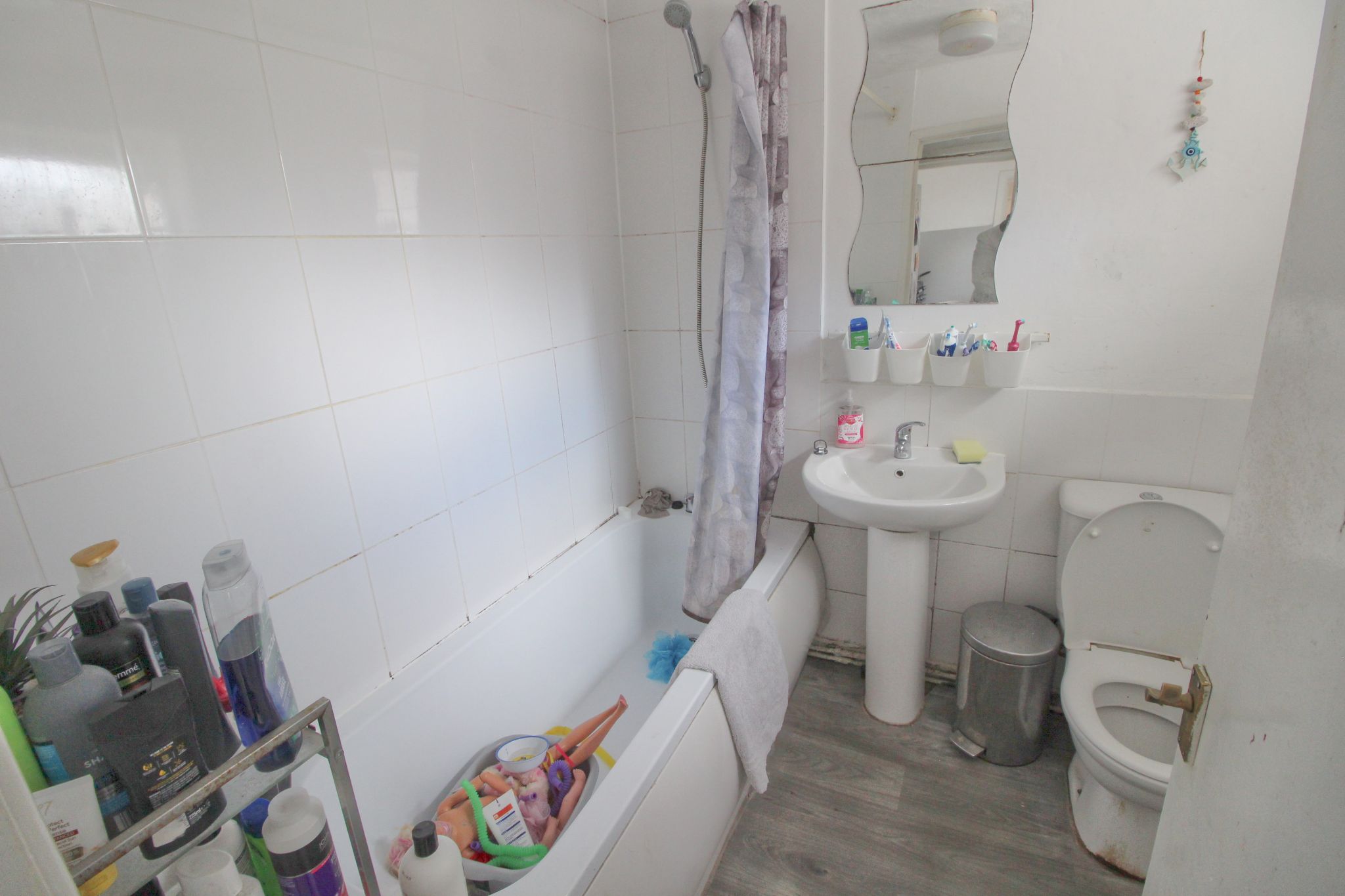 3 bedroom mid terraced house SSTC in Wigan - Photograph 4.