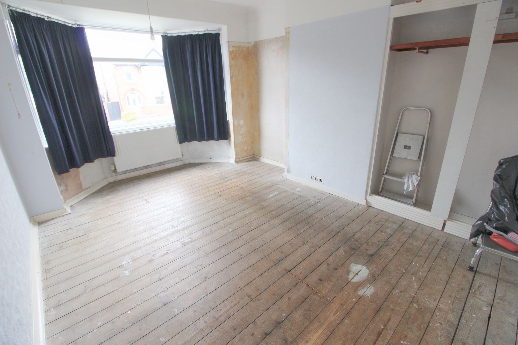 3 bedroom semi-detached house For Sale in Wigan - Photograph 11.