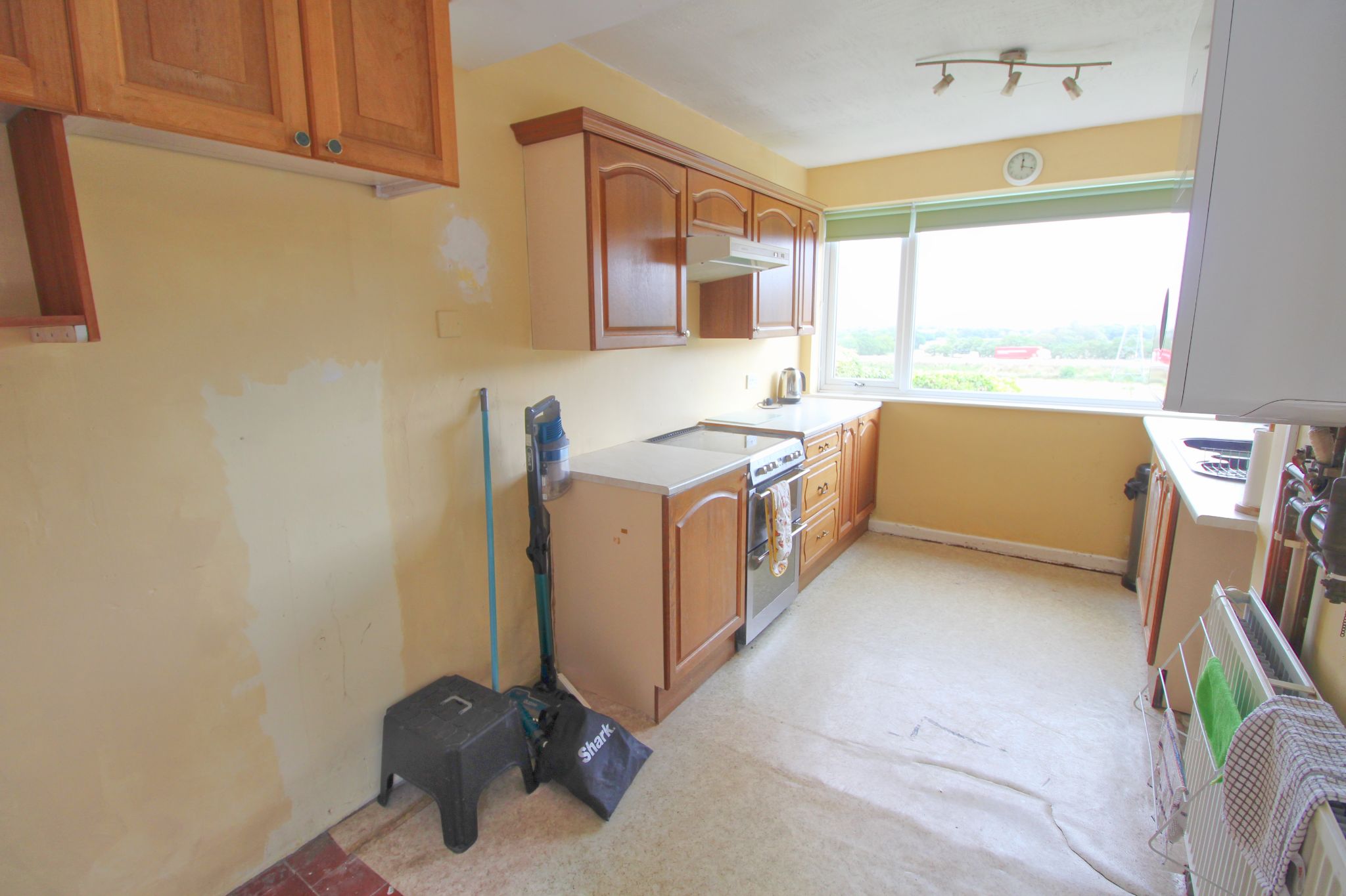 3 bedroom semi-detached house For Sale in Wigan - Photograph 7.