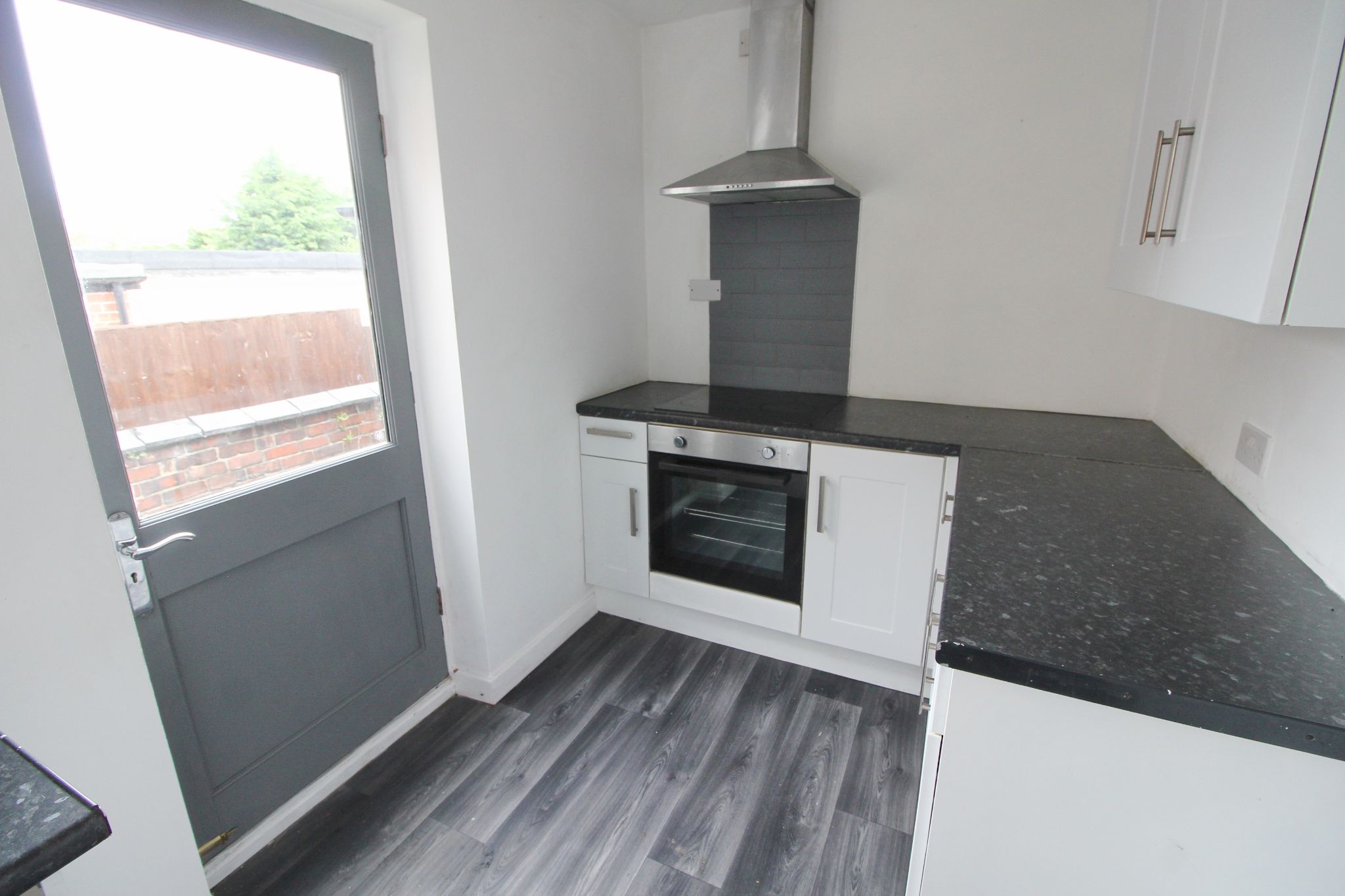2 bedroom end terraced house Let in Wigan - Photograph 8.