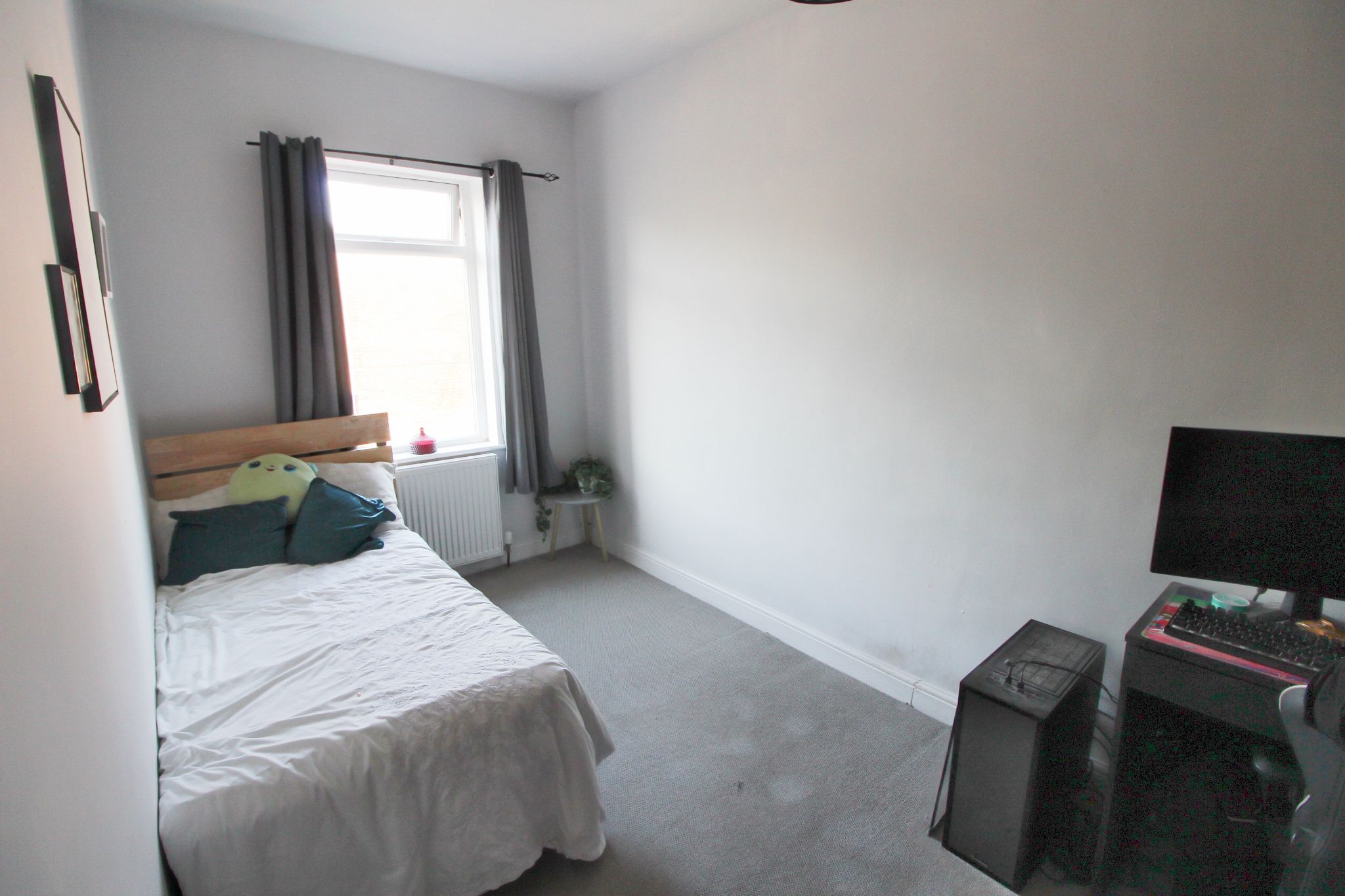 2 bedroom mid terraced house For Sale in Wigan - Photograph 4.