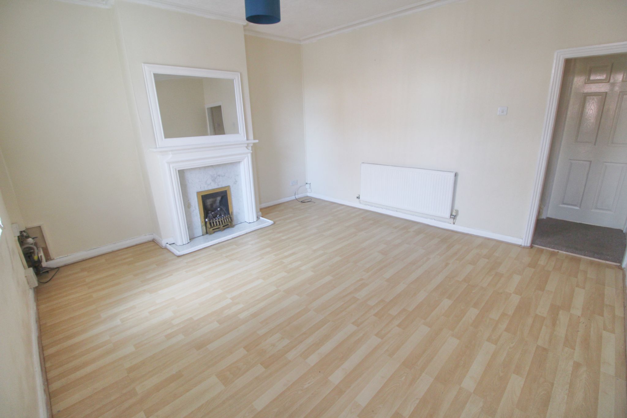 2 bedroom mid terraced house To Let in Wigan - Property photograph.