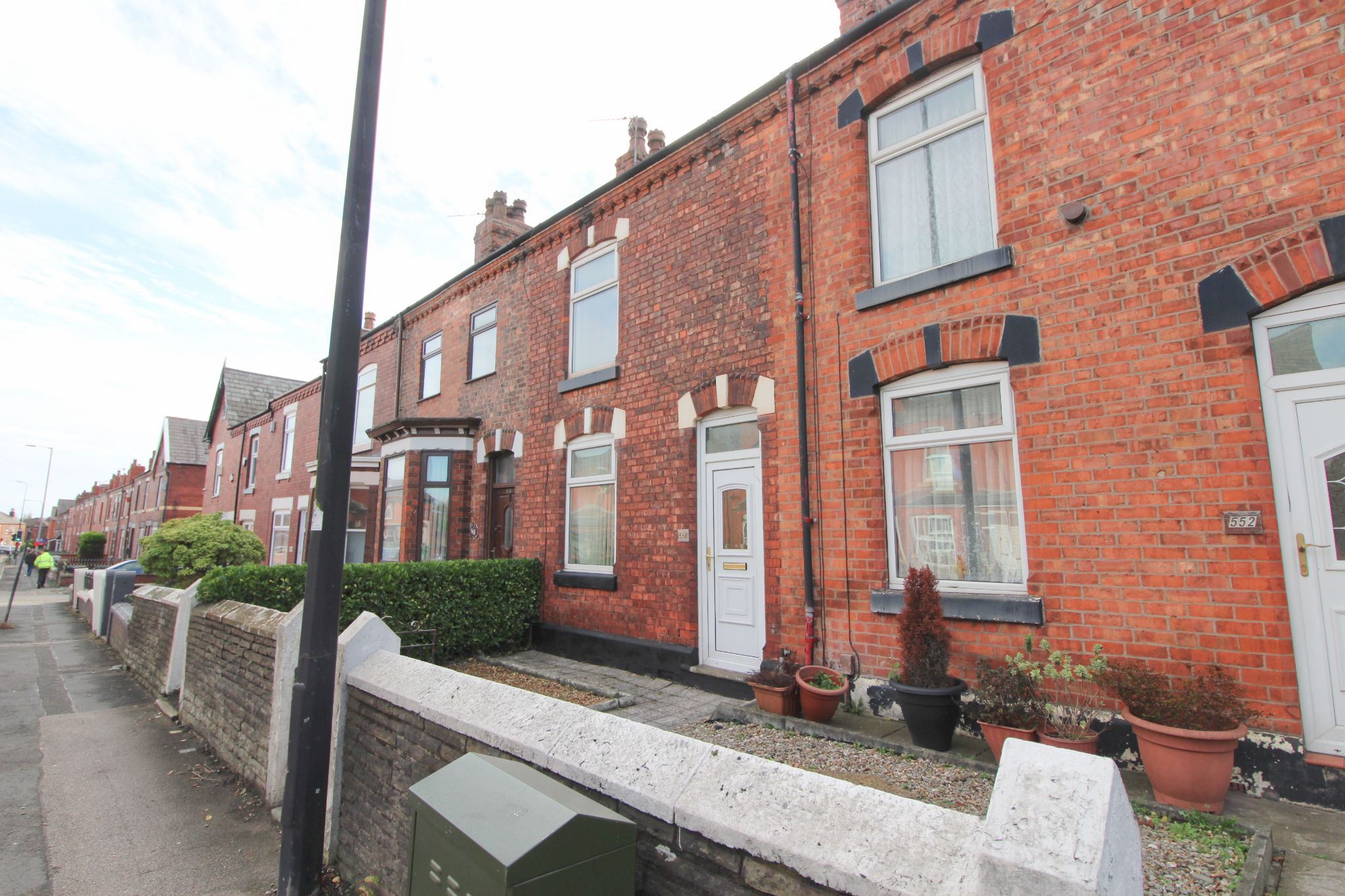 2 bedroom mid terraced house To Let in Wigan - Property photograph.