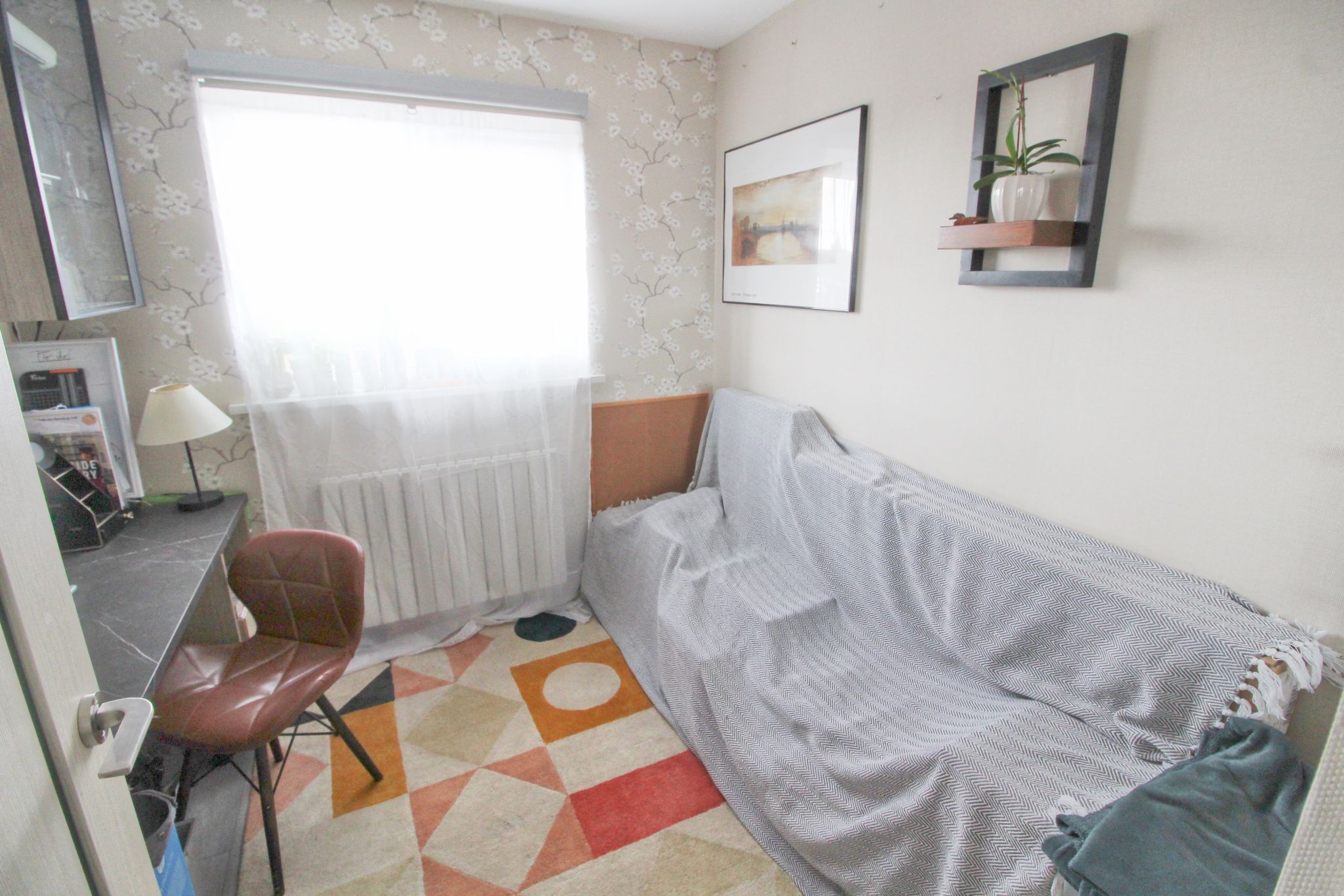 3 bedroom semi-detached house Let Agreed in Wigan - Photograph 17.
