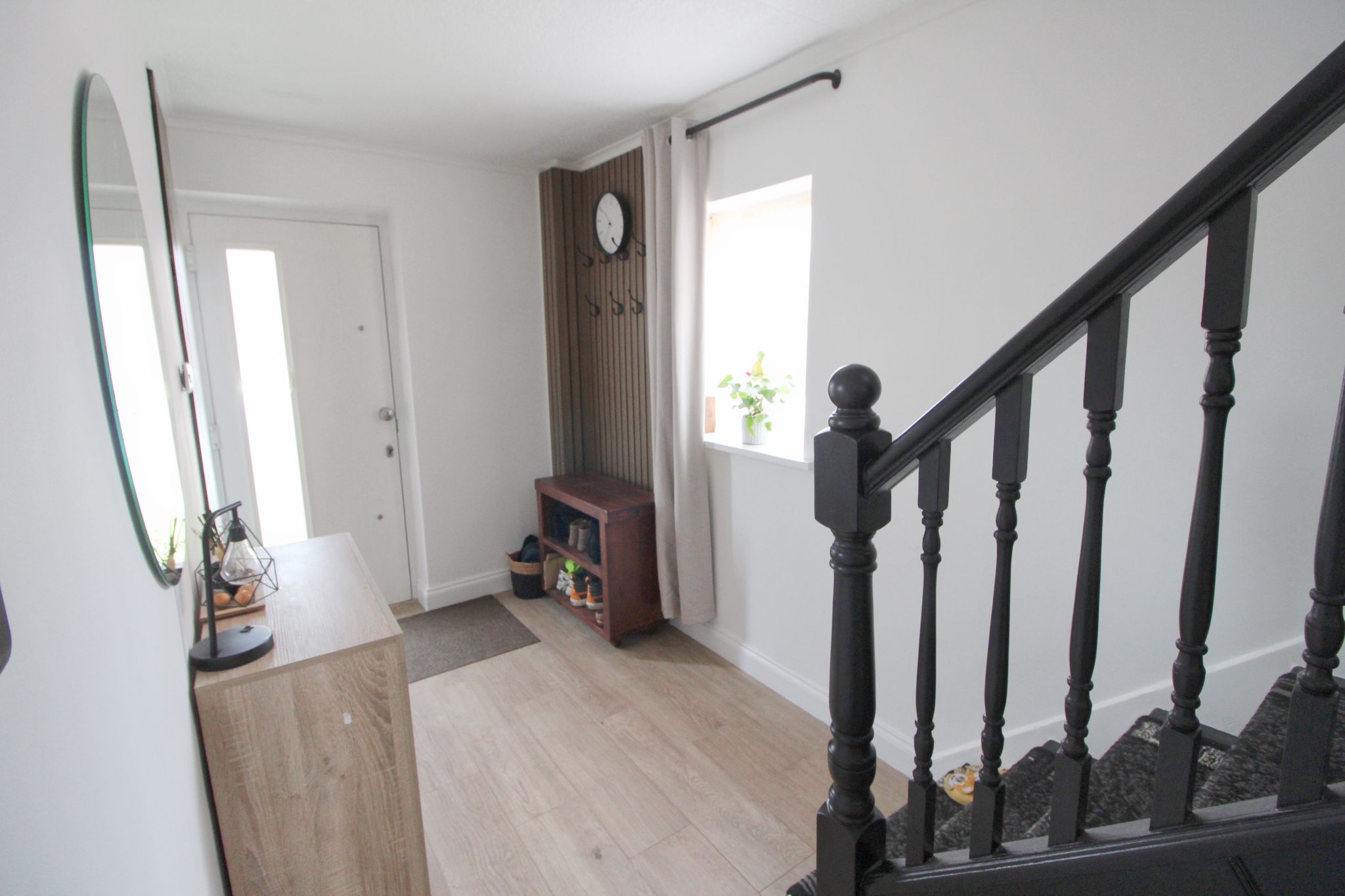 3 bedroom semi-detached house Let Agreed in Wigan - Photograph 6.