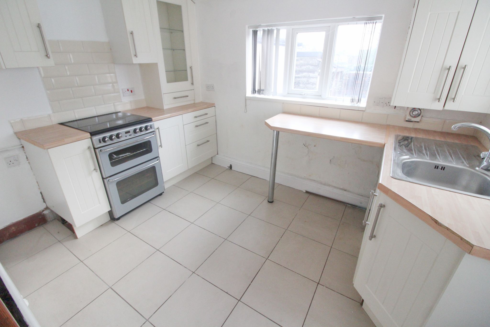 2 bedroom mid terraced house SSTC in Wigan - Photograph 6.