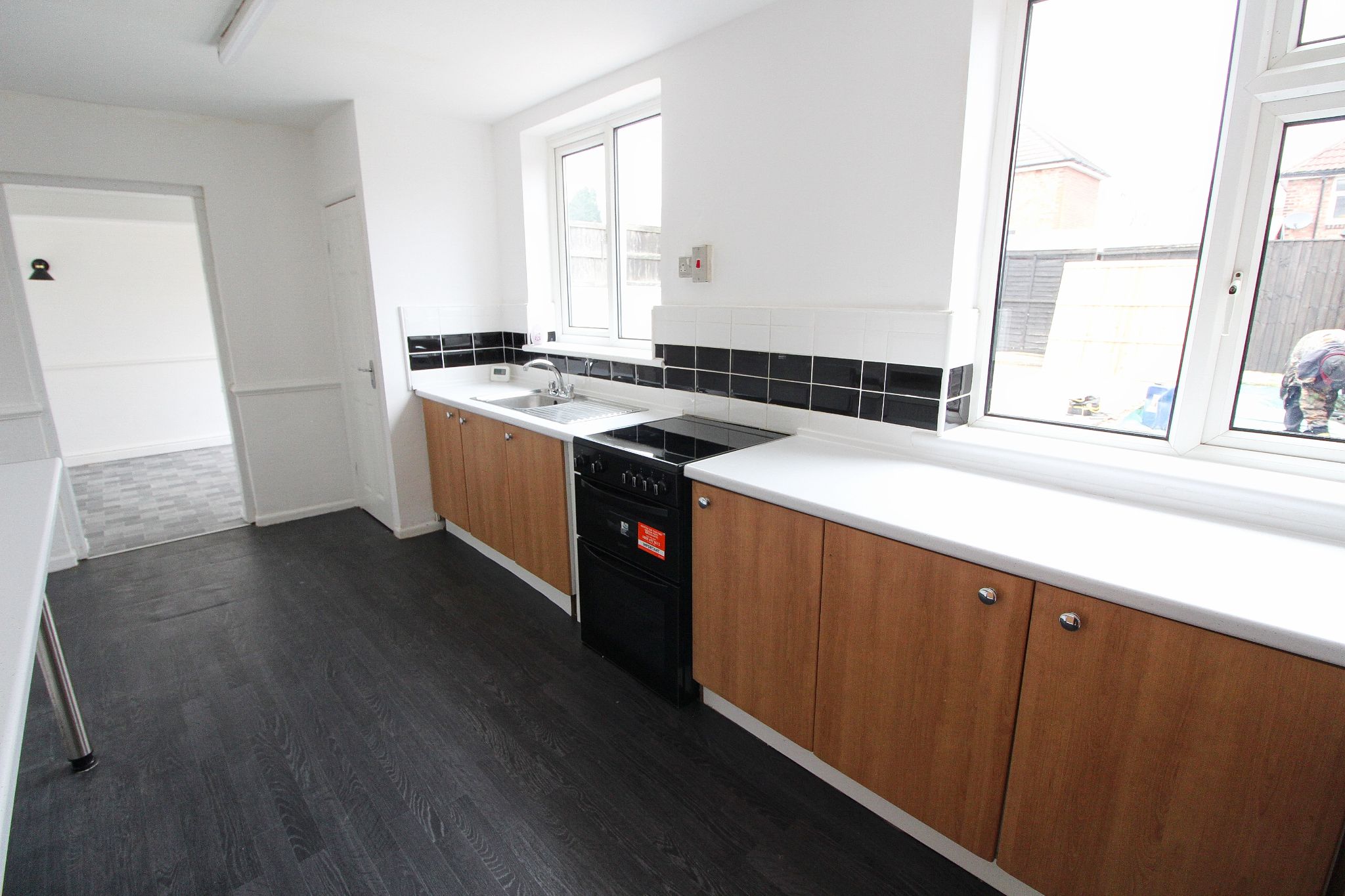 2 bedroom semi-detached house Let in Wigan - Photograph 6.