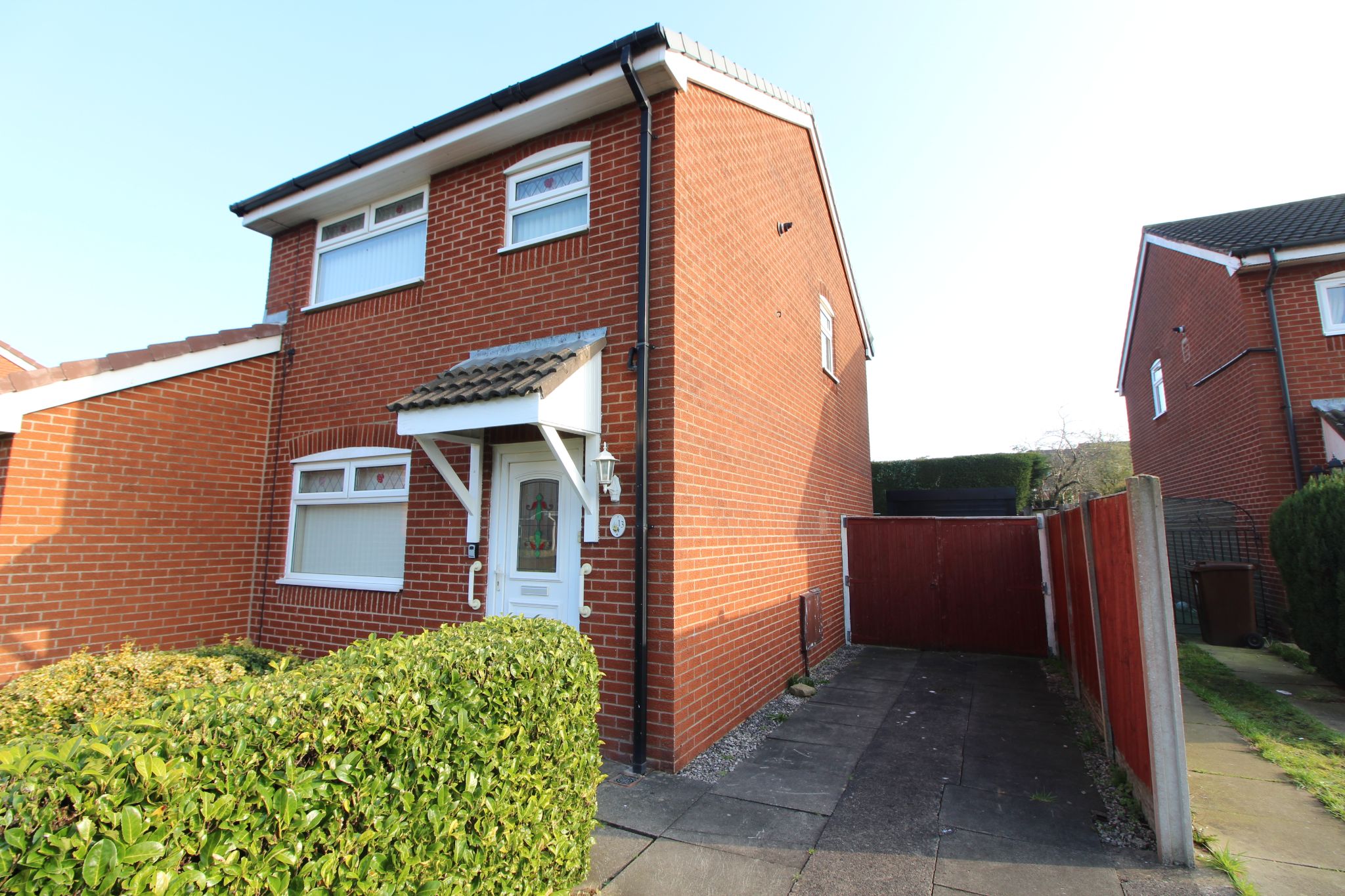 3 bedroom semi-detached house For Sale in Wigan - Photograph 2.