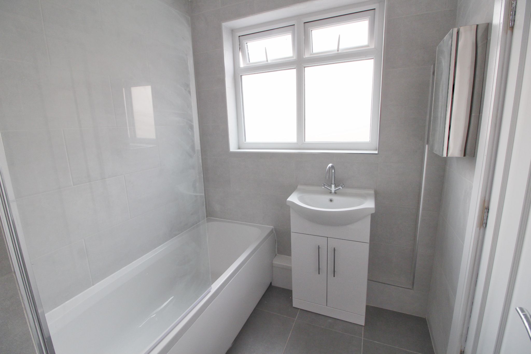 2 bedroom apartment flat/apartment To Let in Wigan - Photograph 13.