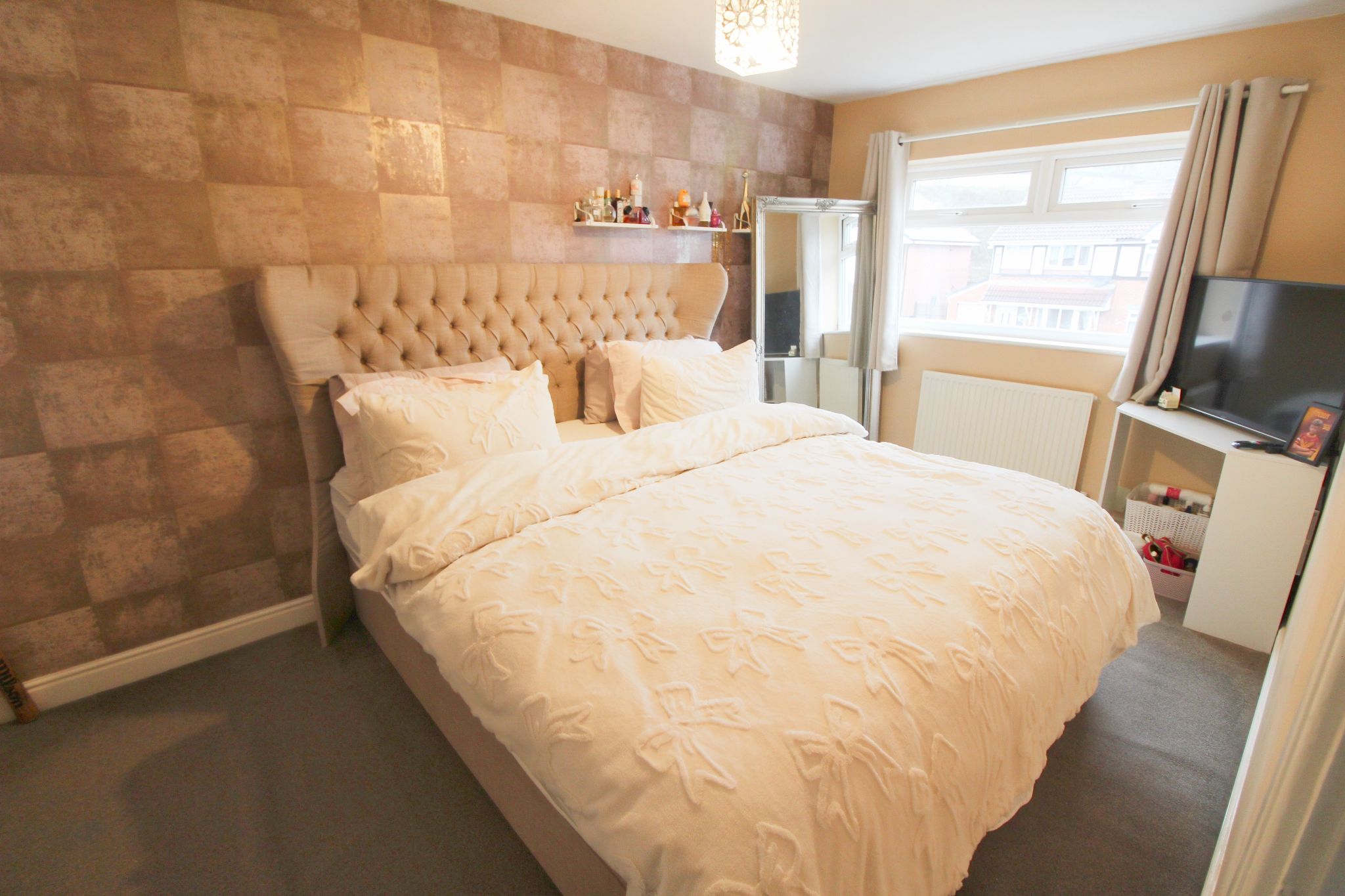 3 bedroom semi-detached house To Let in Wigan - Photograph 7.