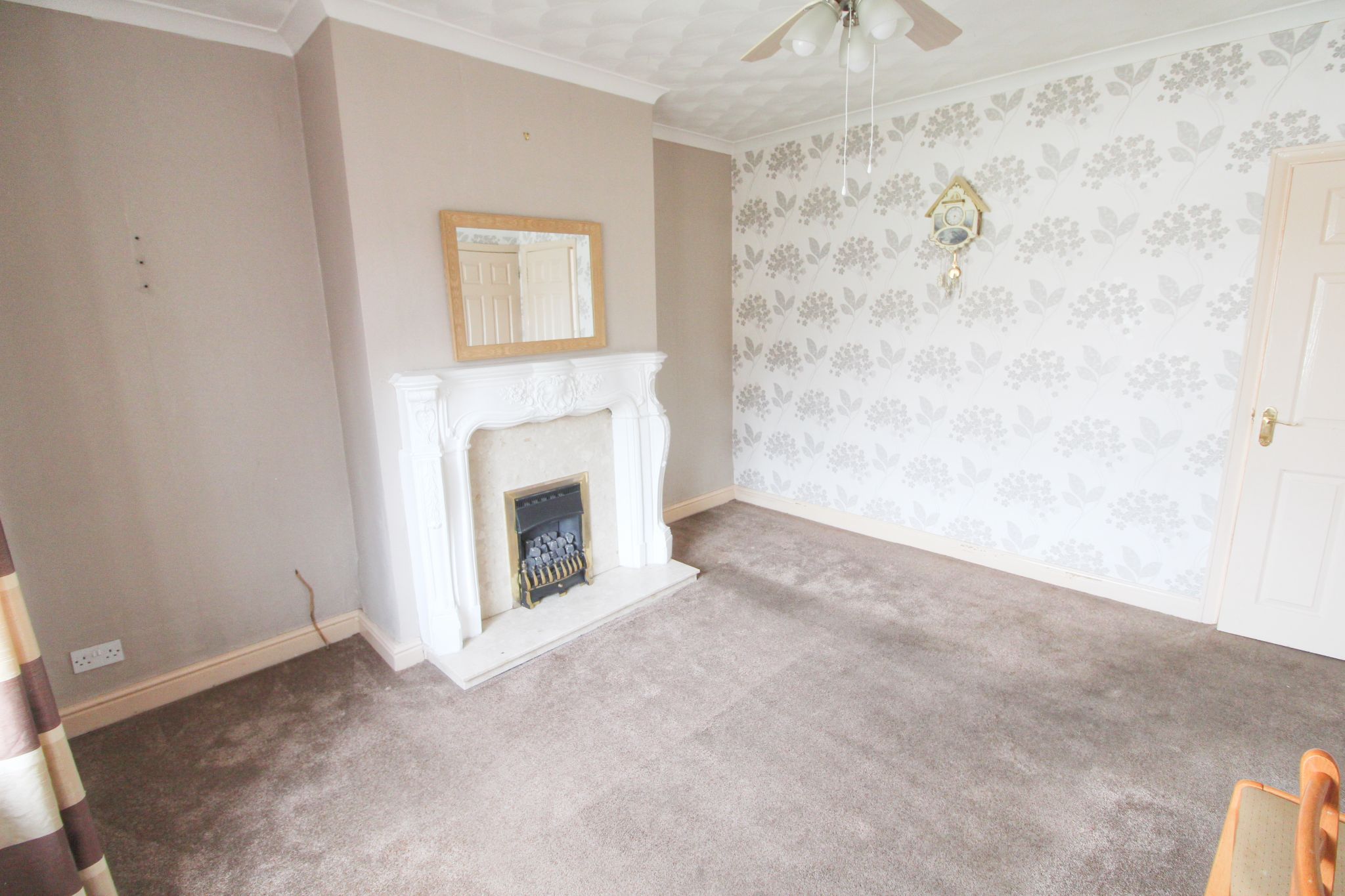 3 bedroom semi-detached house SSTC in Wigan - Photograph 2.