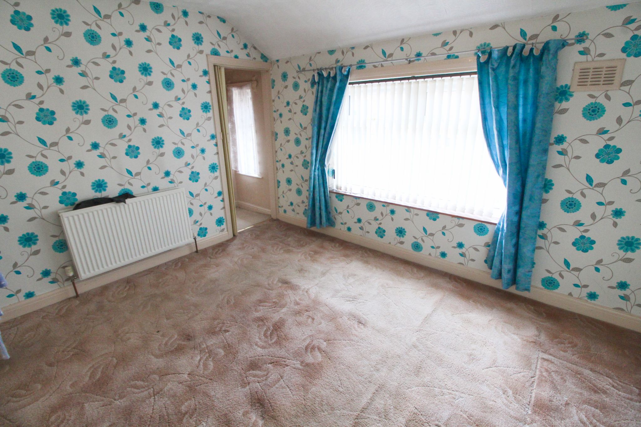 3 bedroom semi-detached house SSTC in Wigan - Photograph 8.