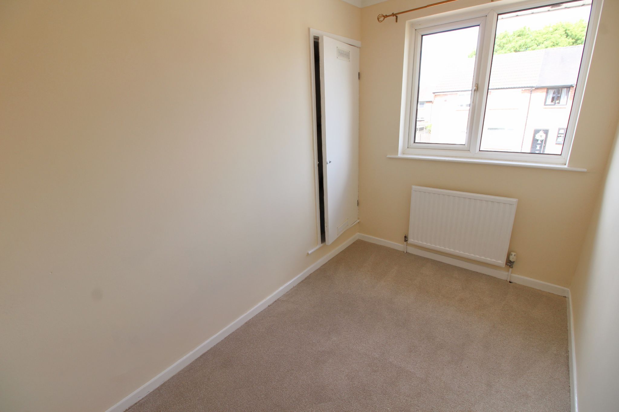 3 bedroom semi-detached house For Sale in Wigan - Photograph 10.