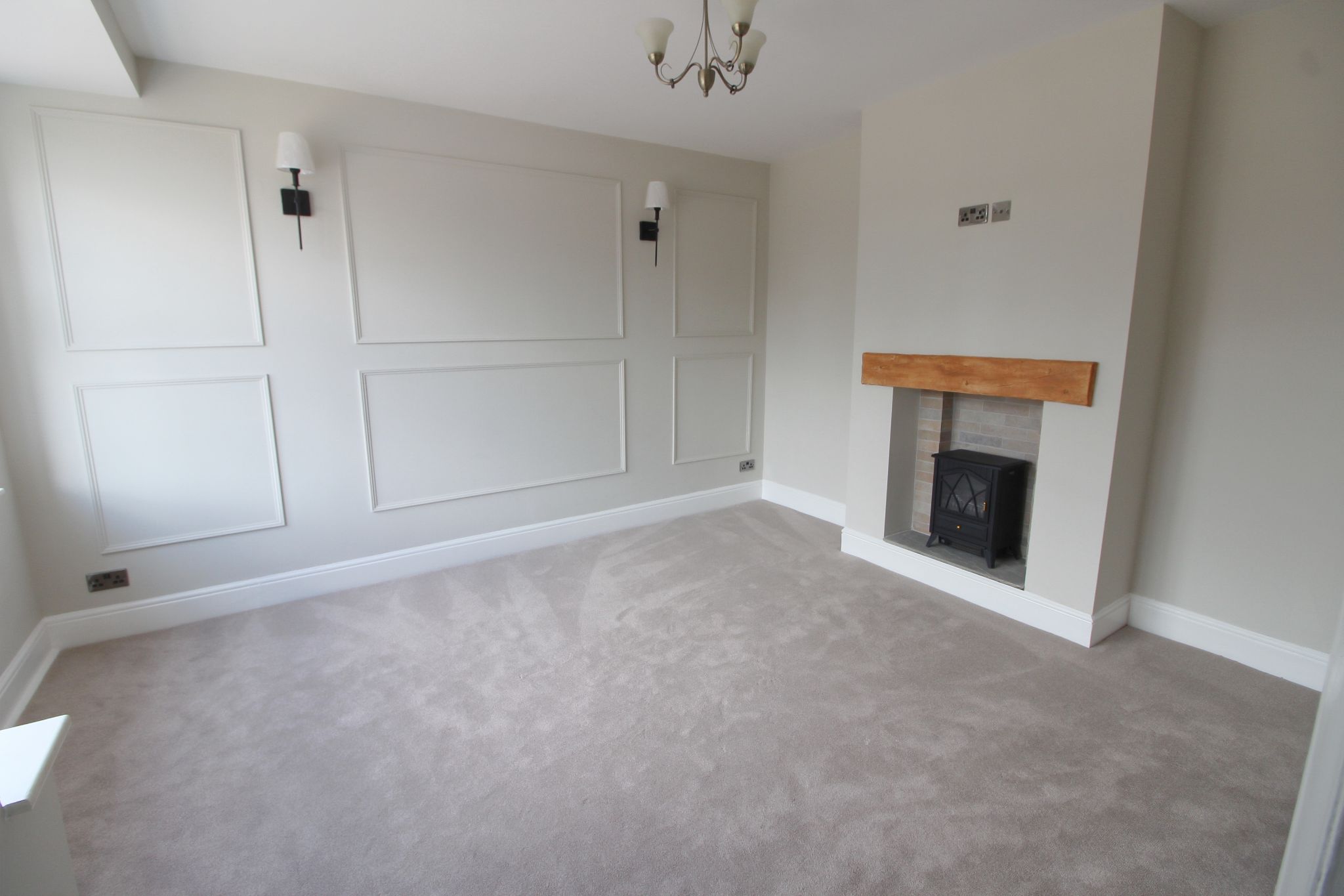 3 bedroom semi-detached house To Let in Wigan - Photograph 4.