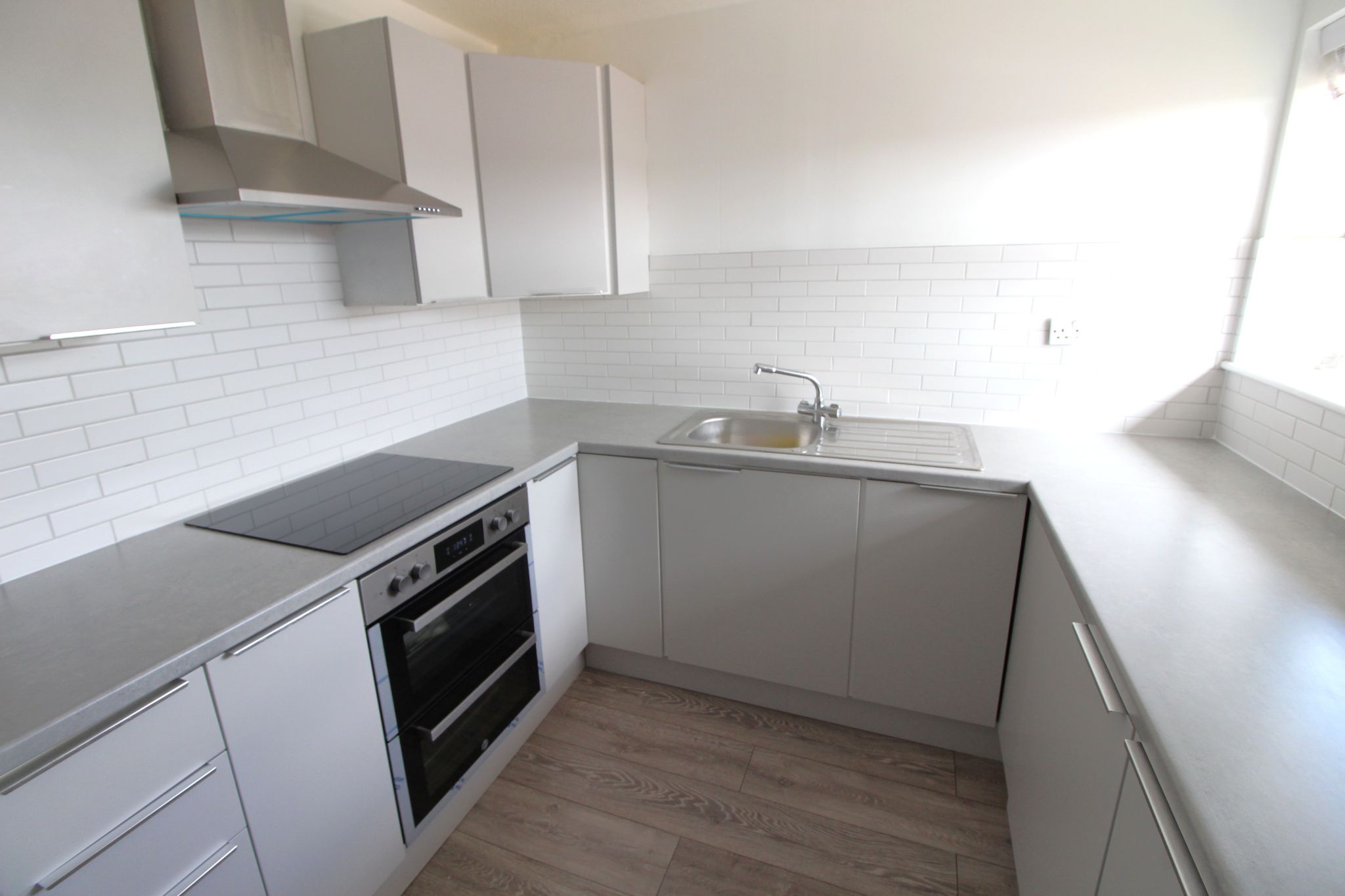 2 bedroom flat flat/apartment For Sale in Wigan - Photograph 6.