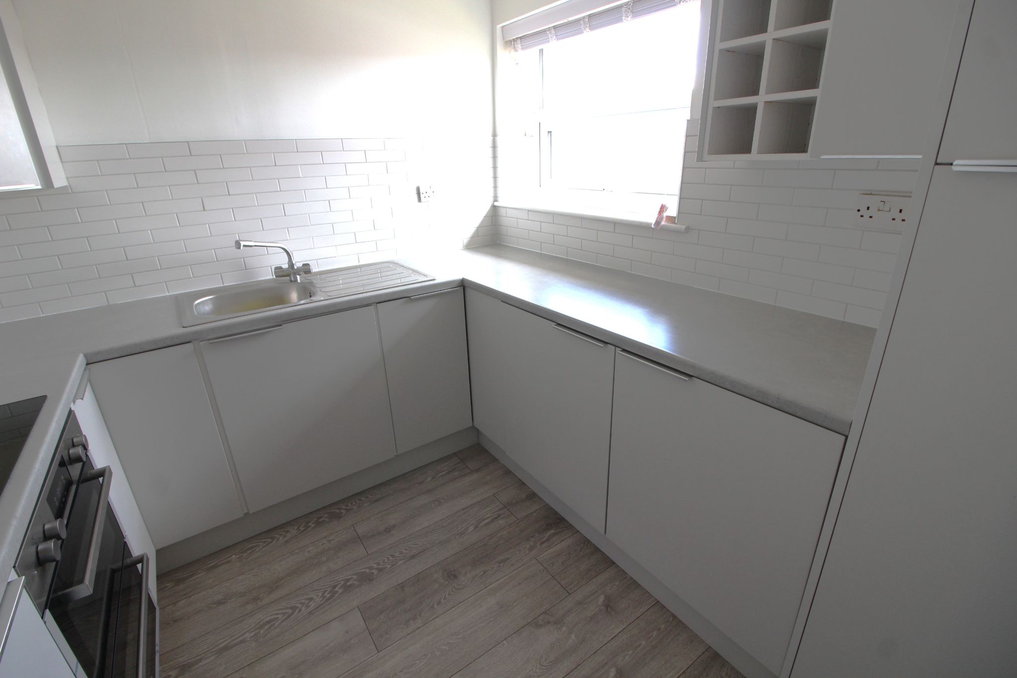 2 bedroom flat flat/apartment For Sale in Wigan - Photograph 5.