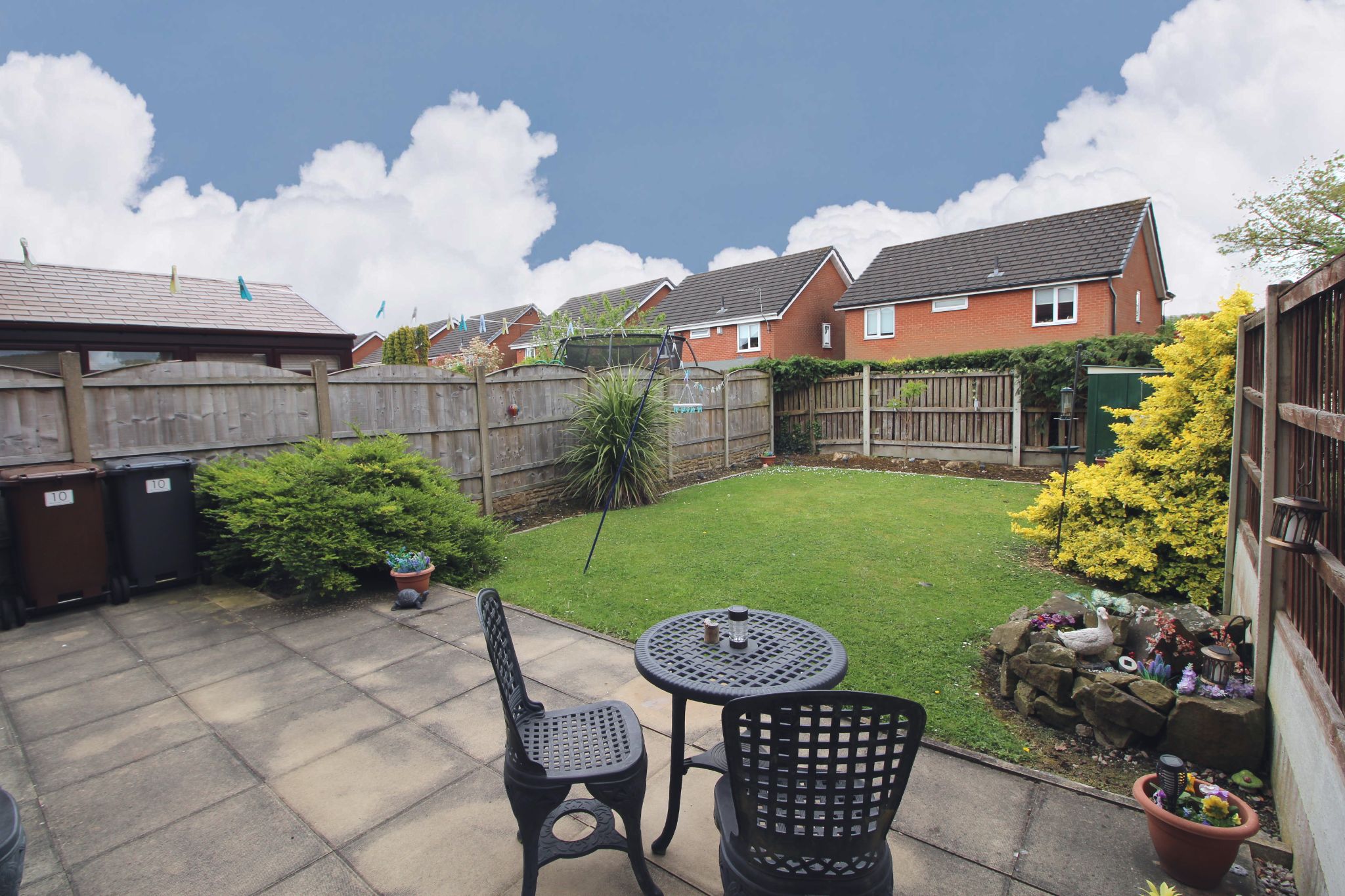 2 bedroom semi-detached house For Sale in Wigan - Photograph 8.