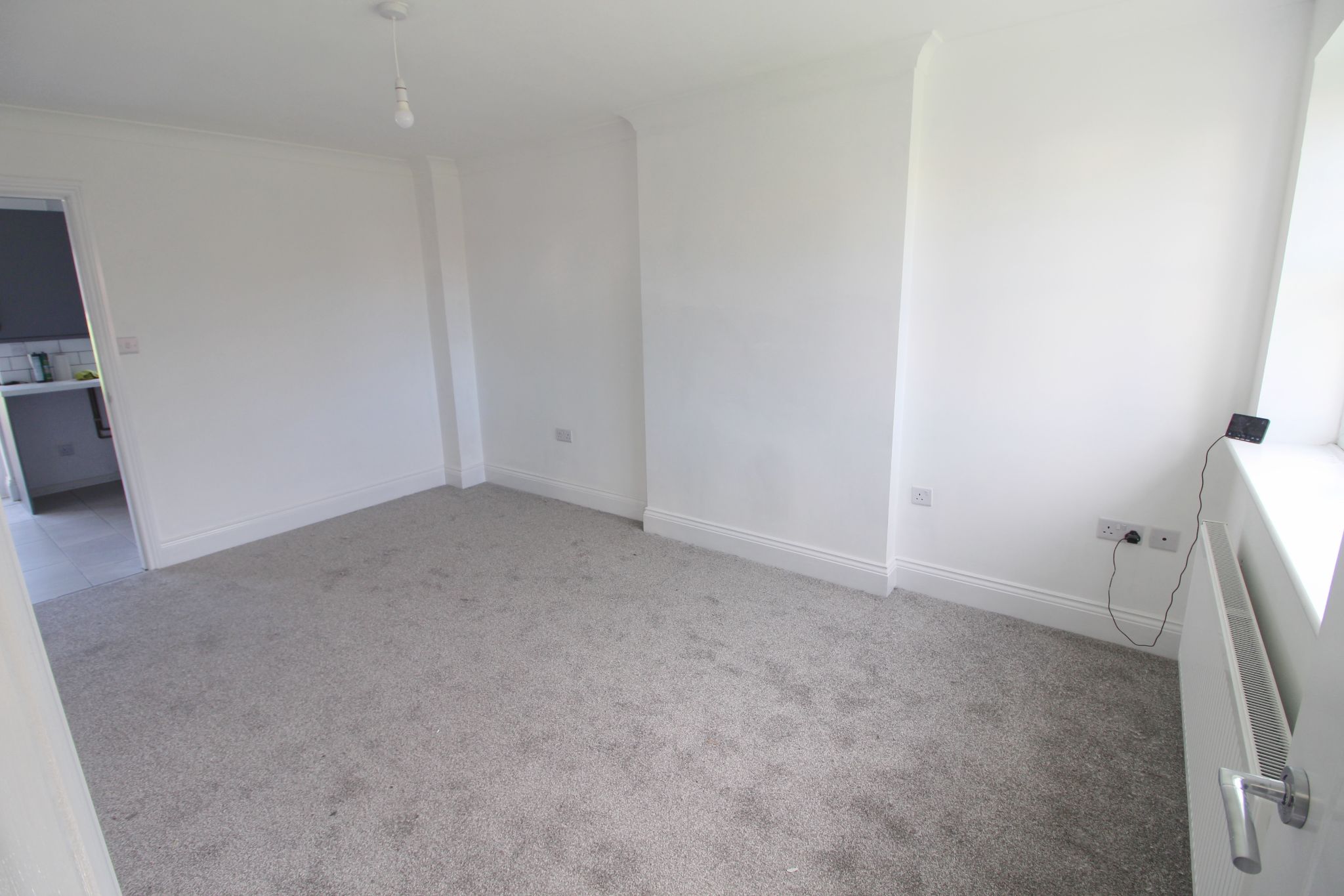 3 bedroom semi-detached house To Let in Wigan - Property photograph.