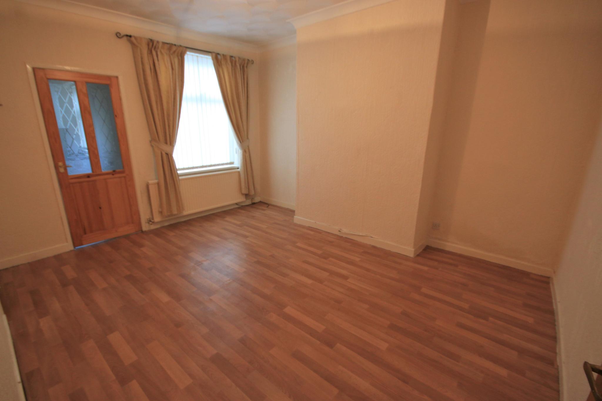2 bedroom mid terraced house Let in Wigan - Photograph 3.