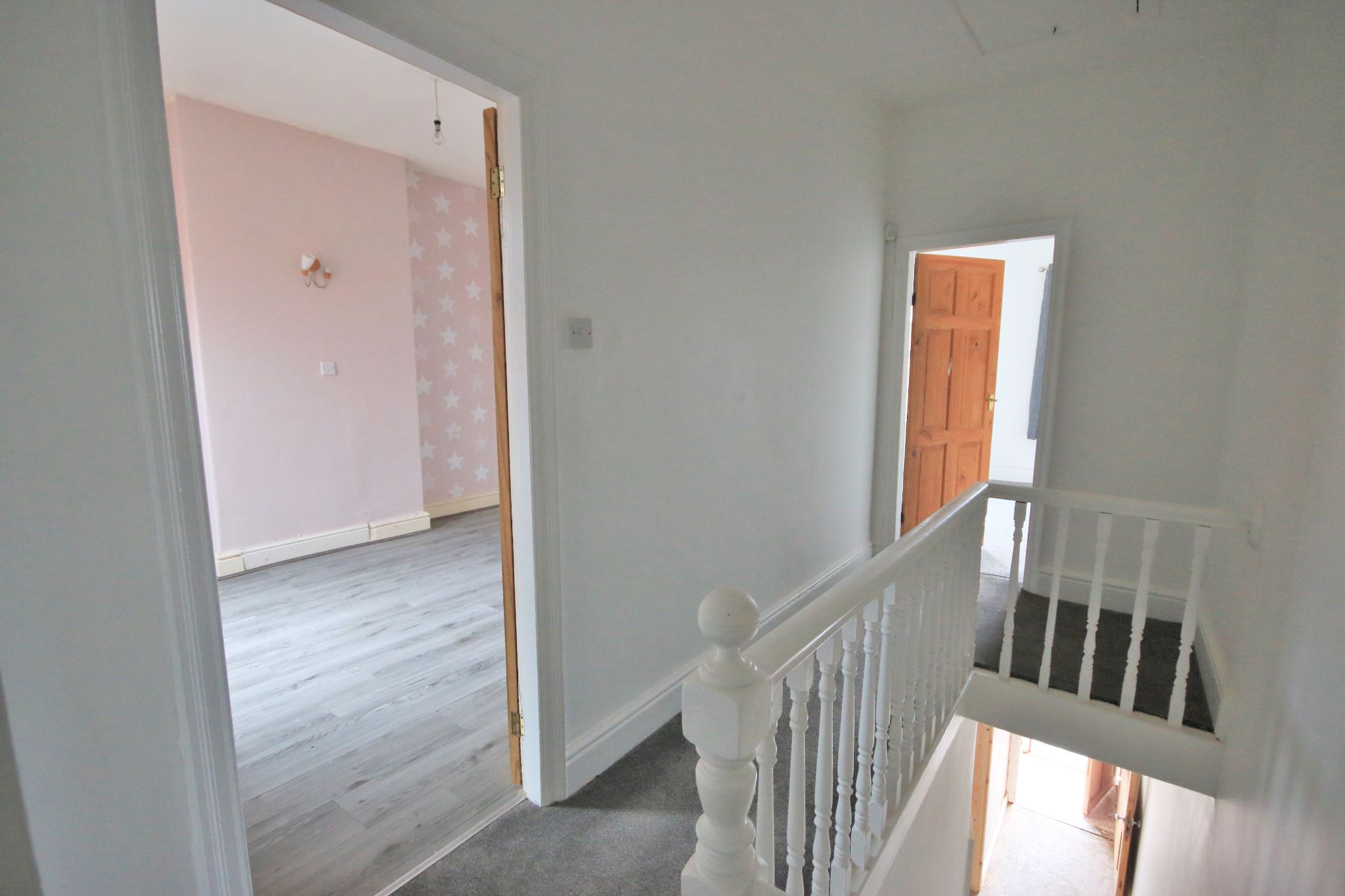 3 bedroom semi-detached house Let in Wigan - Photograph 9.