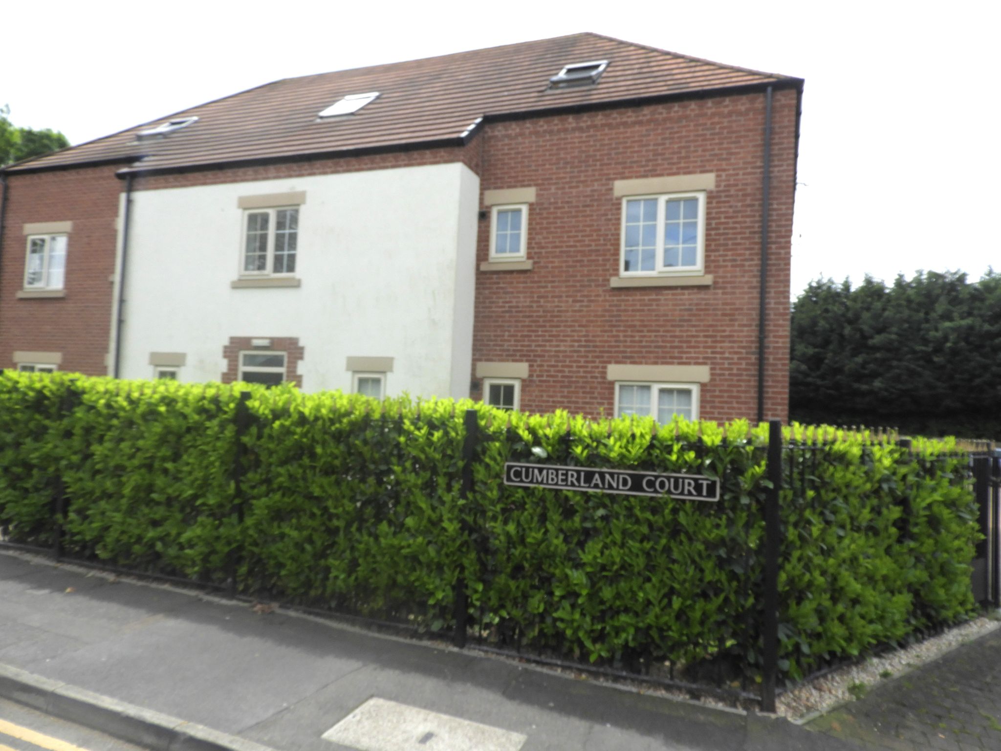 2 bedroom apartment flat/apartment To Let in Doncaster - Property photograph.