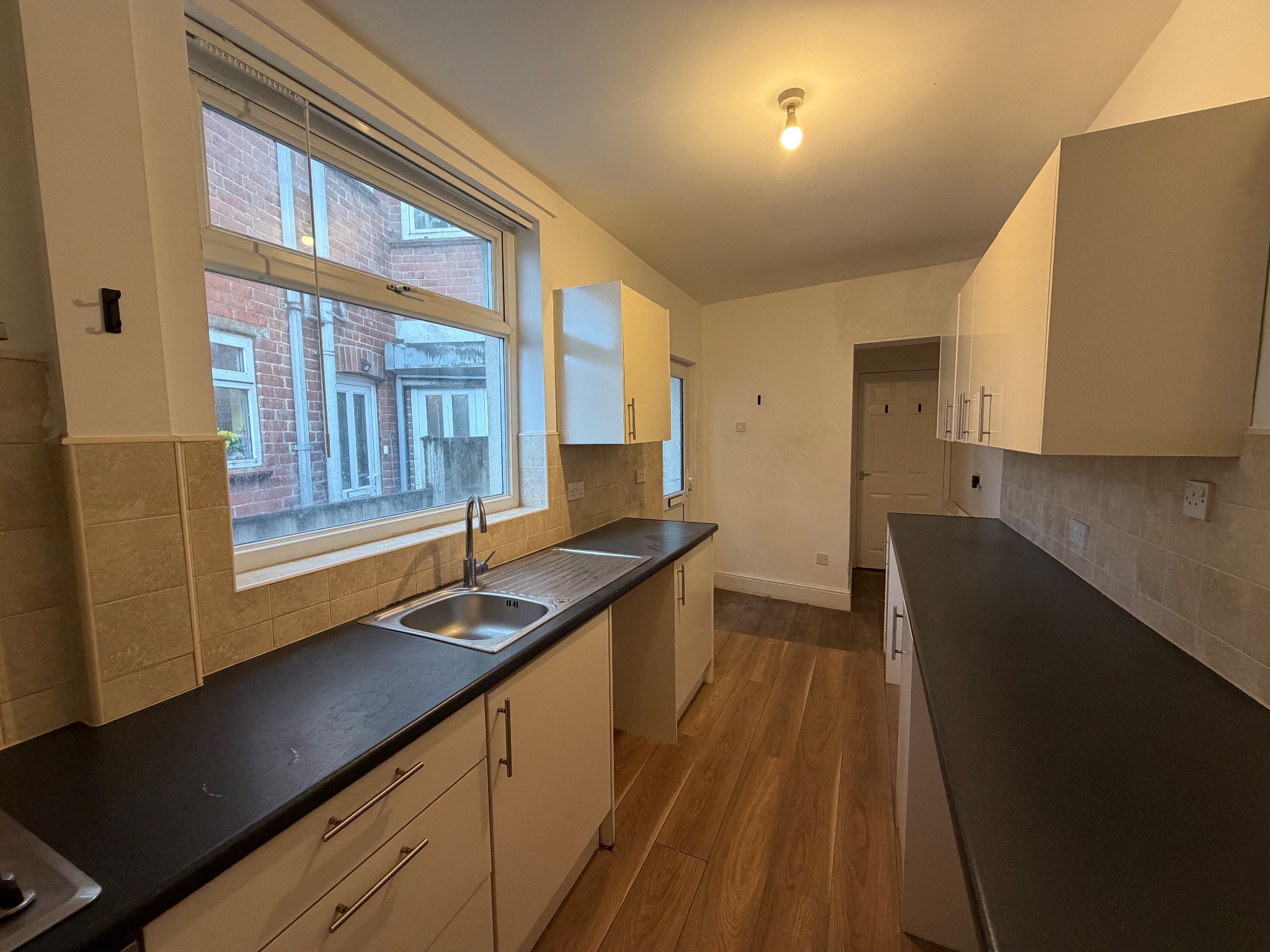 2 bedroom duplex flat/apartment To Let in Doncaster - Property photograph.