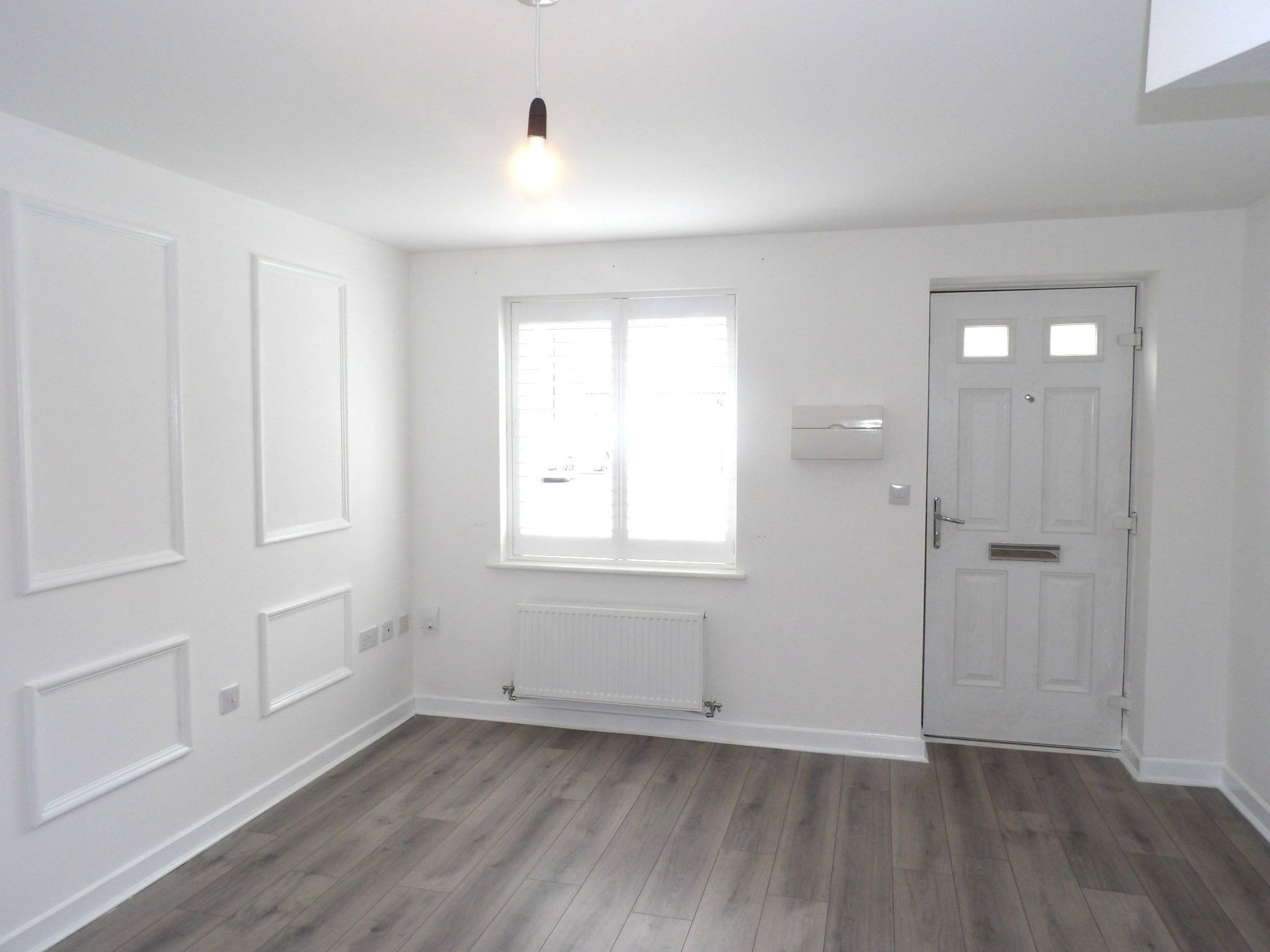 3 bedroom semi-detached house To Let in Doncaster - Property photograph.