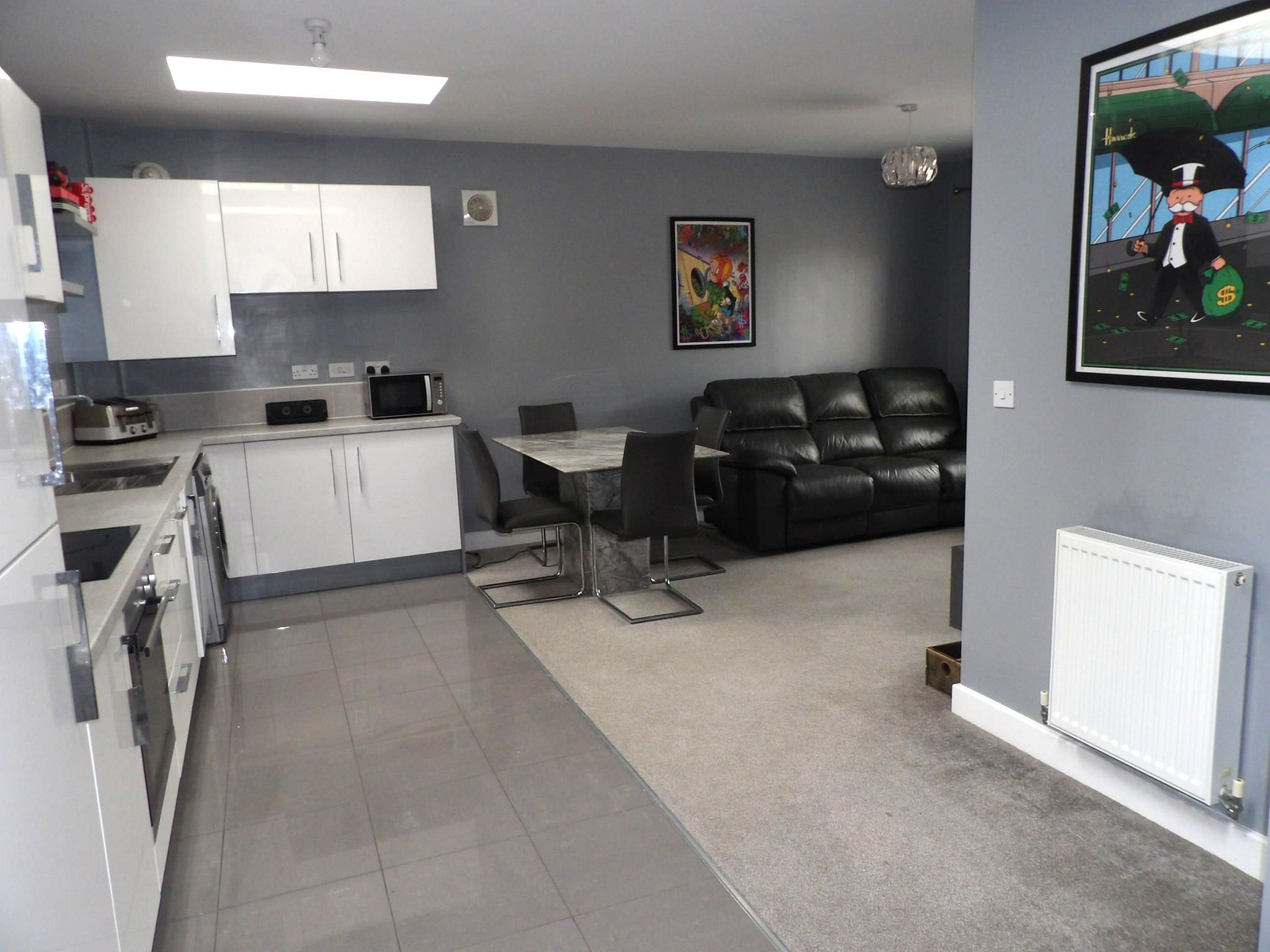 2 bedroom detached house To Let in Doncaster - Property photograph.