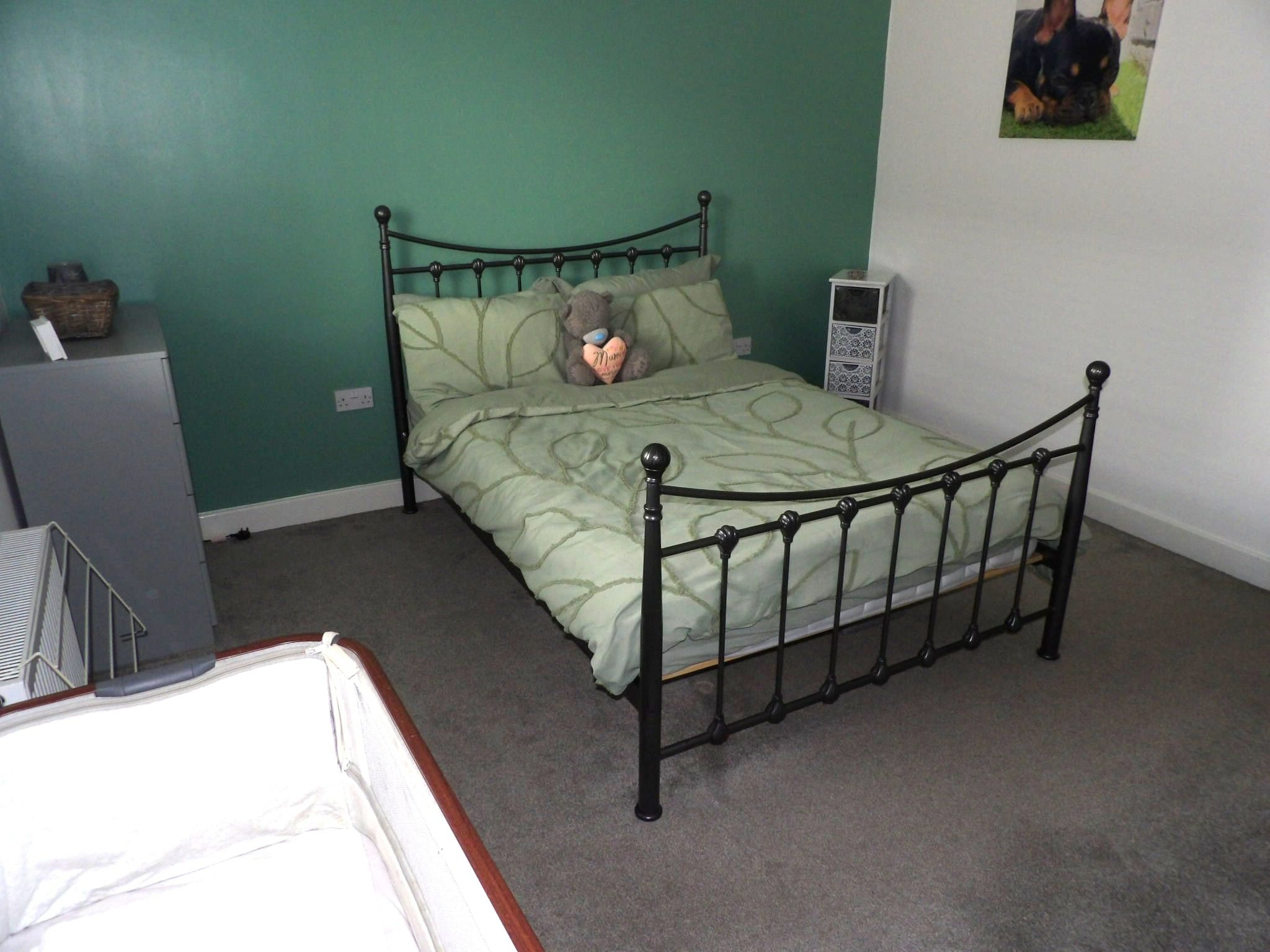  - Photograph 9