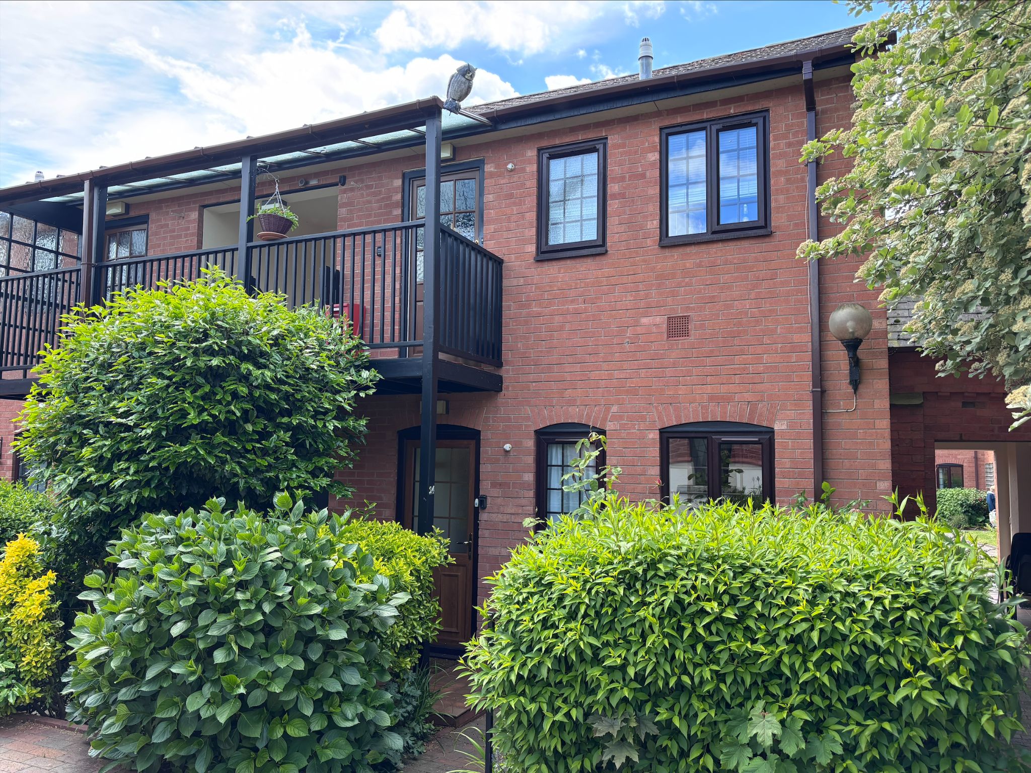 1 bedroom ground floor flat/apartment To Let Alcester - Photograph 1